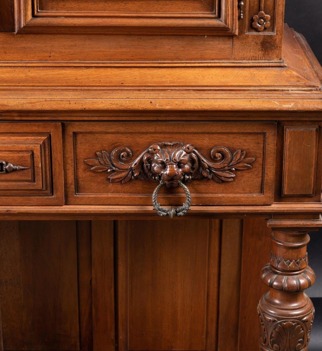 Renaissance Double Cabinet in Walnut, 19th Century. For Sale 7