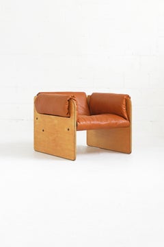 Renaissance Easy Chair in Maple and Leather by Keith Muller and Michael Stewart