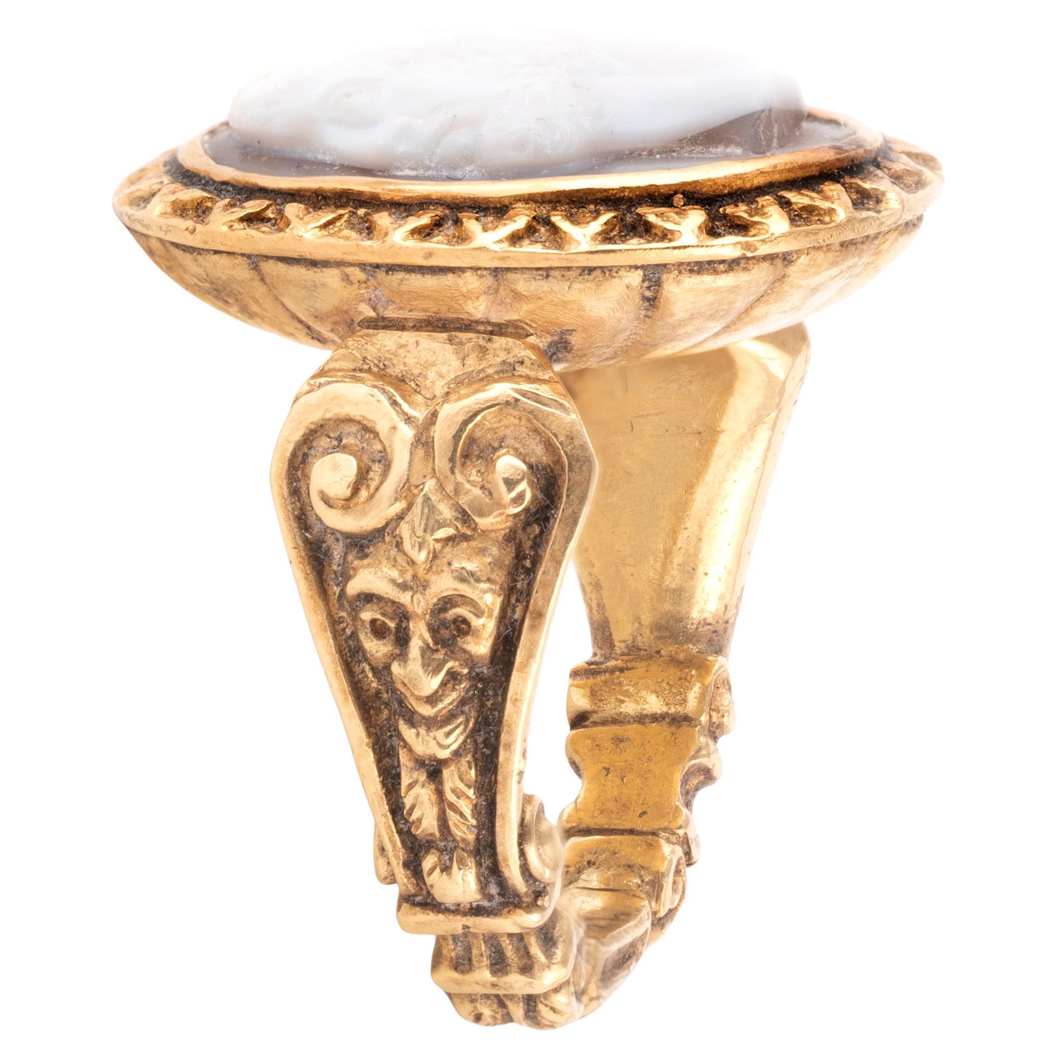 Non taillé Renaissance Bague pour homme en or avec camée en agate représentant Homer en vente