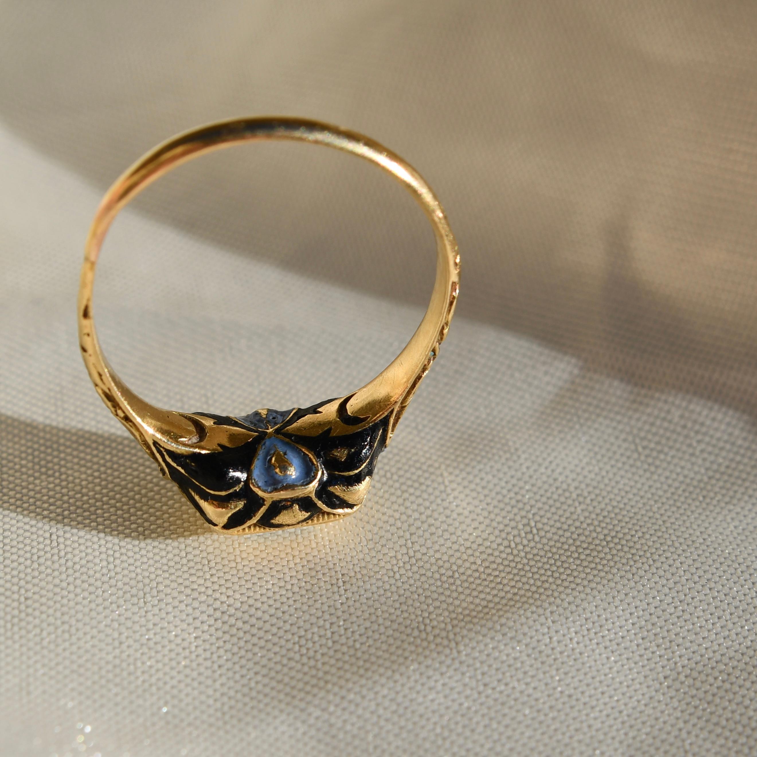 Gold- und Diamantring aus der Renaissance der Renaissance mit Emaille, 16. Jahrhundert für Damen oder Herren im Angebot