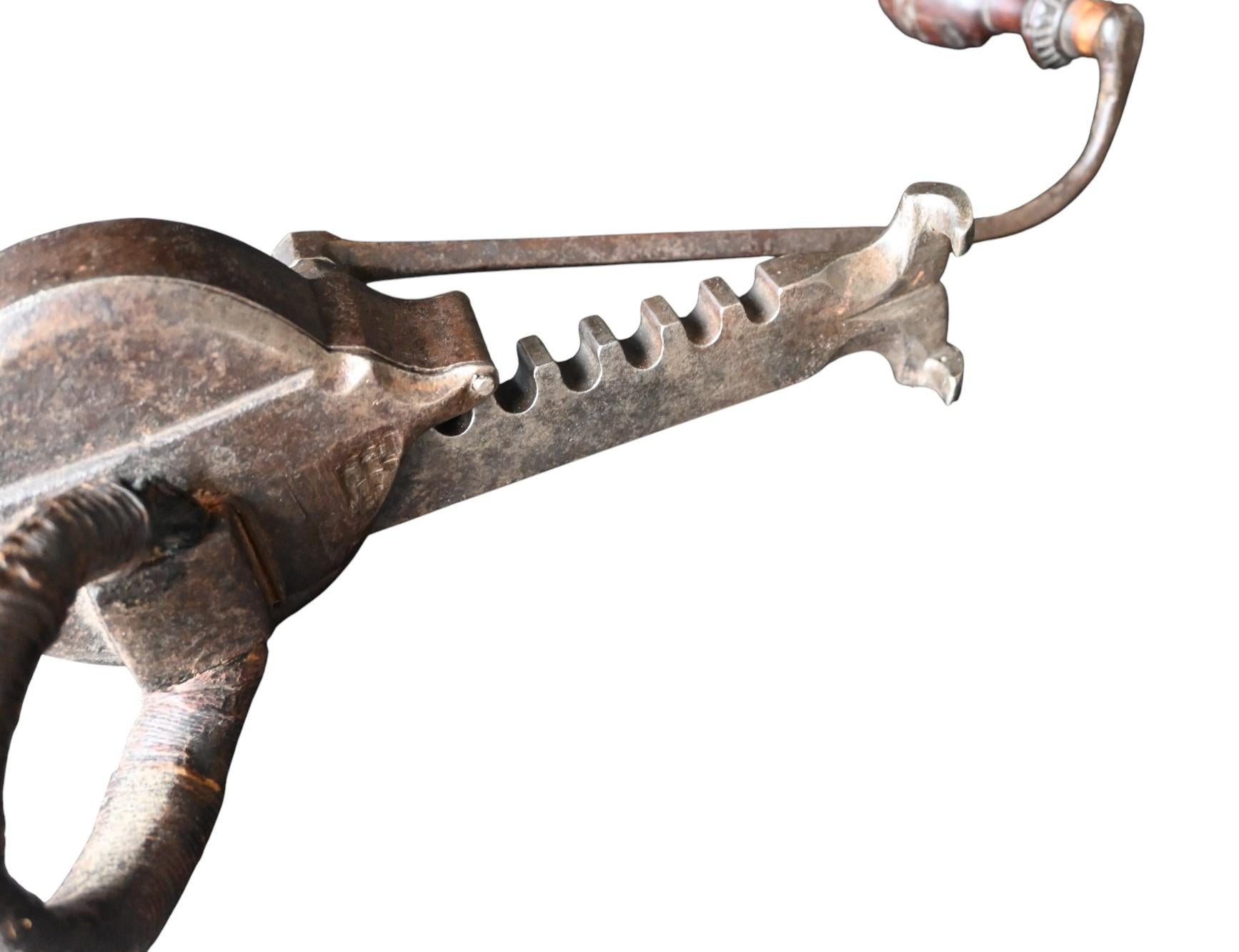 Renaissance Hunting Cranequin, Dated 1589 — With Maker’s Mark in Shield For Sale 1