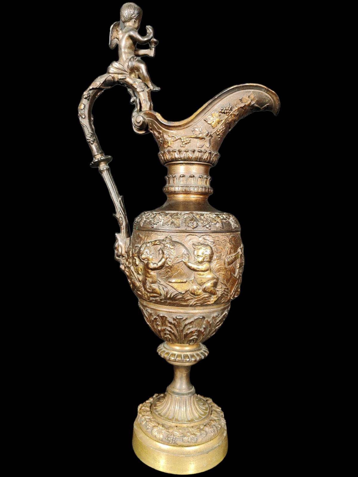 Renaissance Jug Ewer from the 19th Century In Good Condition For Sale In Madrid, ES