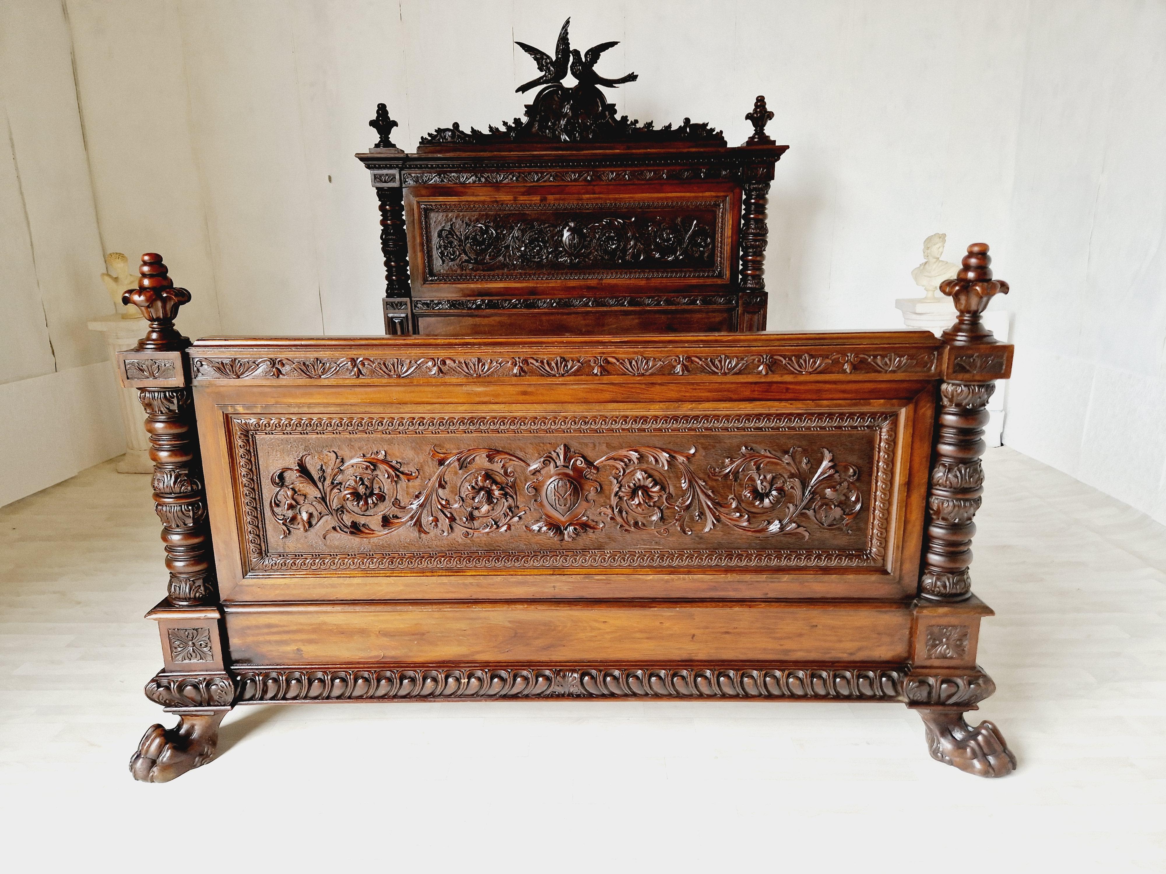 19th Century Mahogany Bed Italian Renaissance For Sale 15