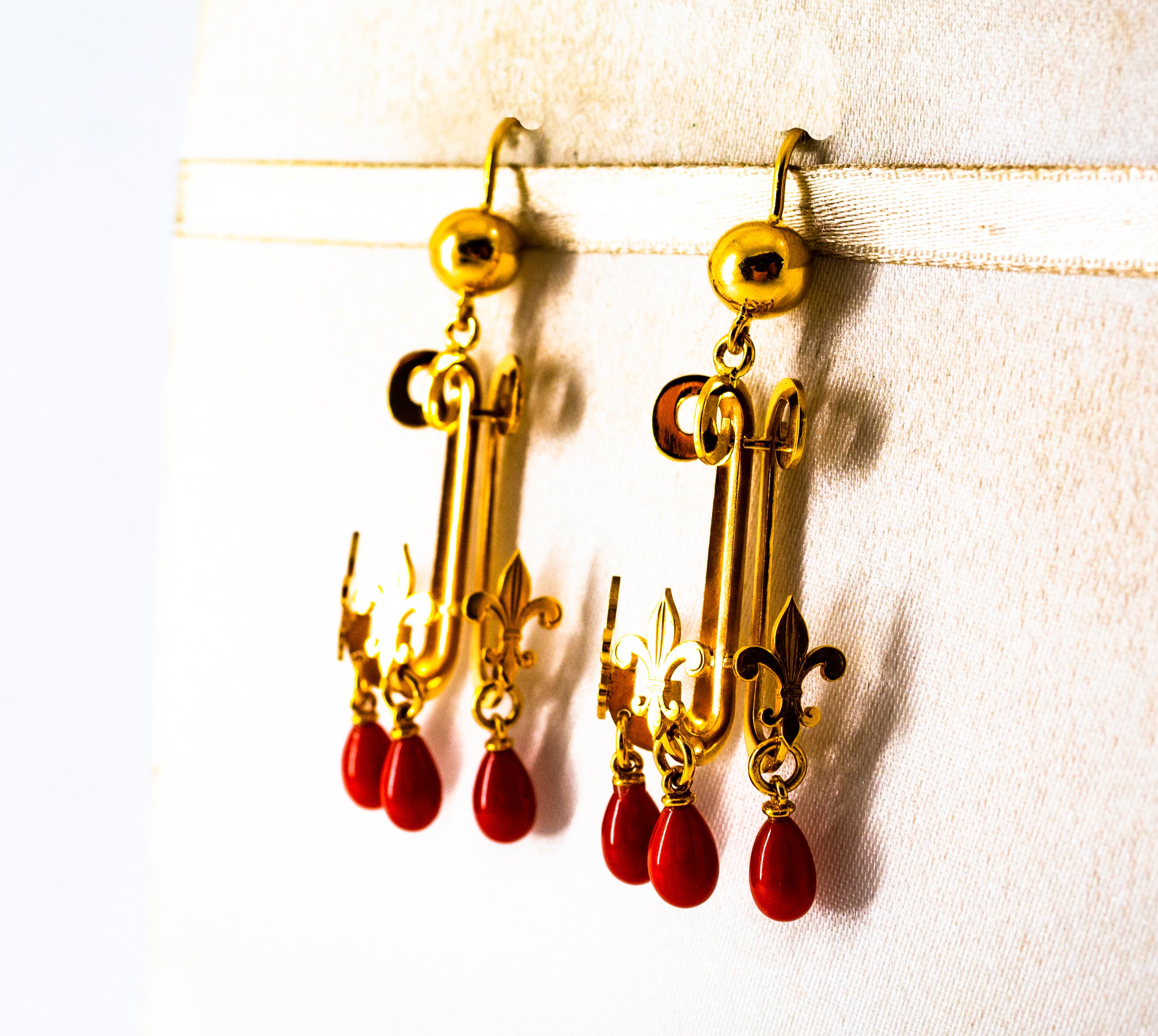 Women's or Men's Renaissance Mediterranean Red Coral Yellow Gold Stud Chandelier Drop Earrings