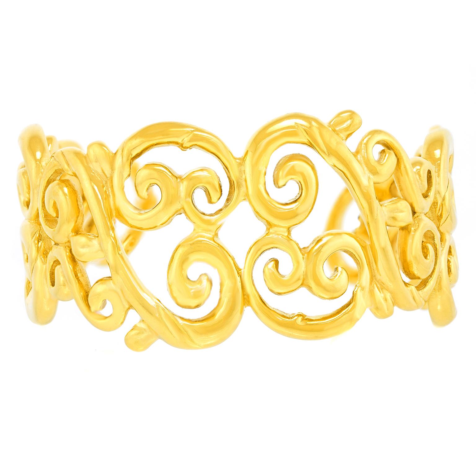 Bracelet en or avec motif Renaissance Excellent état - En vente à Litchfield, CT