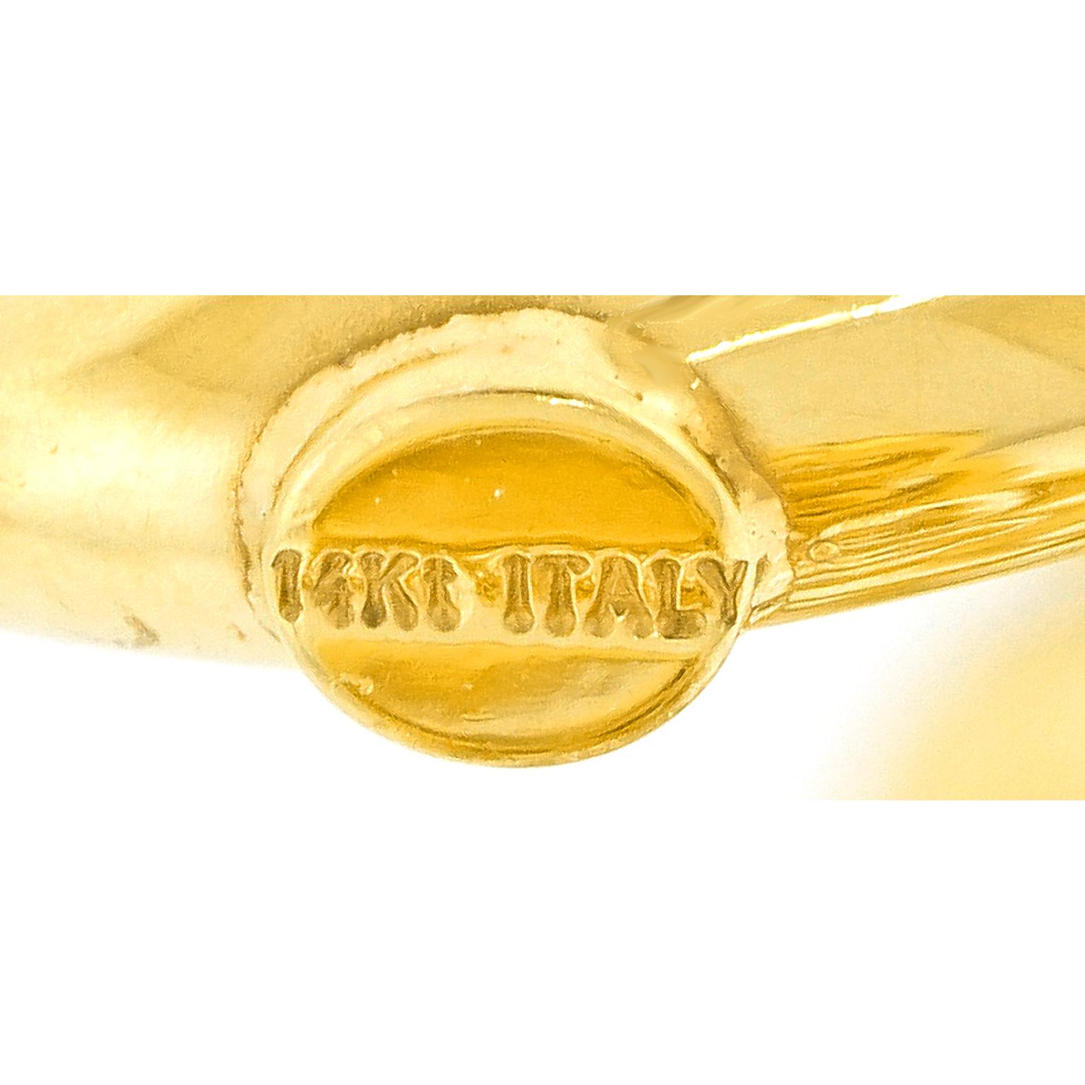 Bracelet en or avec motif Renaissance en vente 1