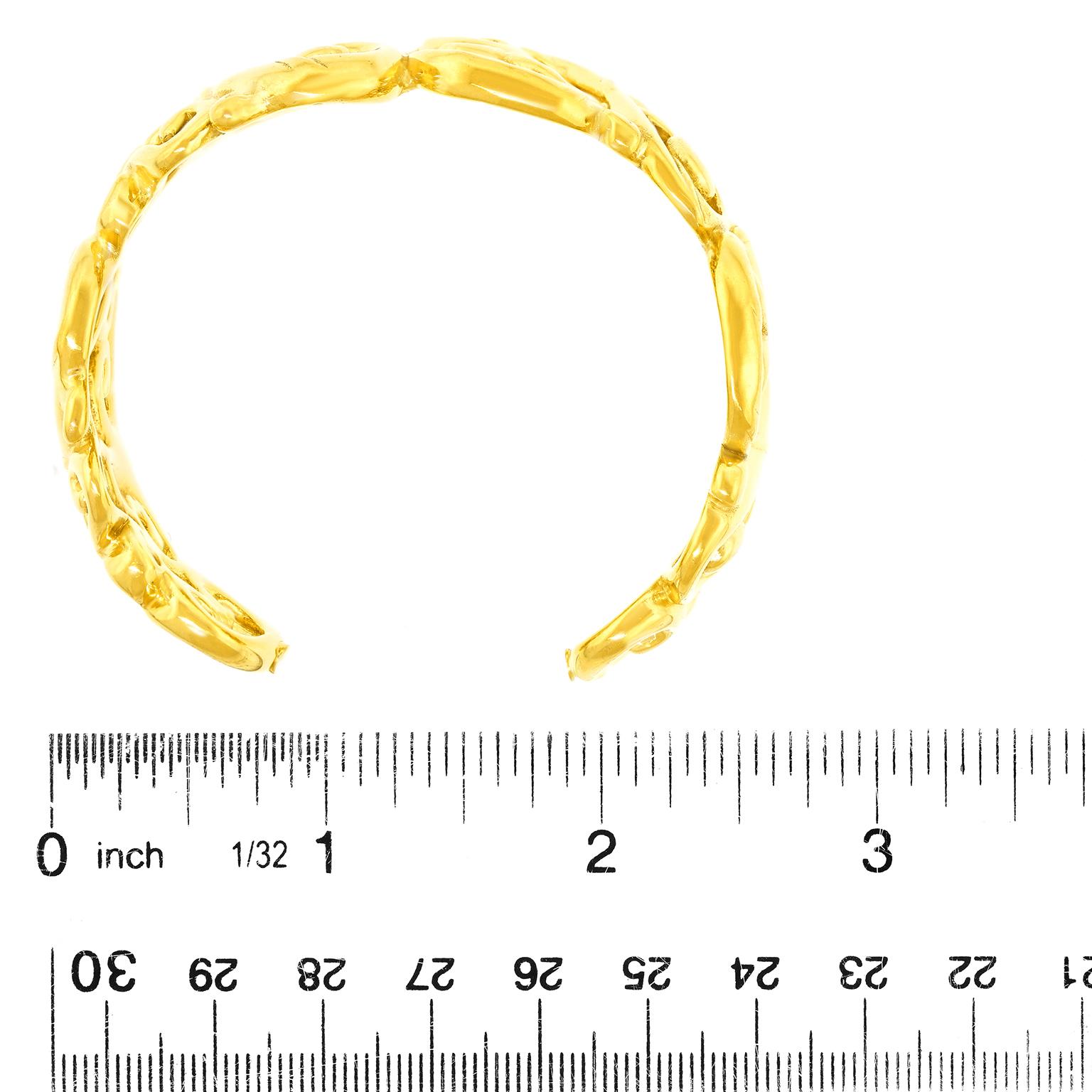 Bracelet en or avec motif Renaissance en vente 2