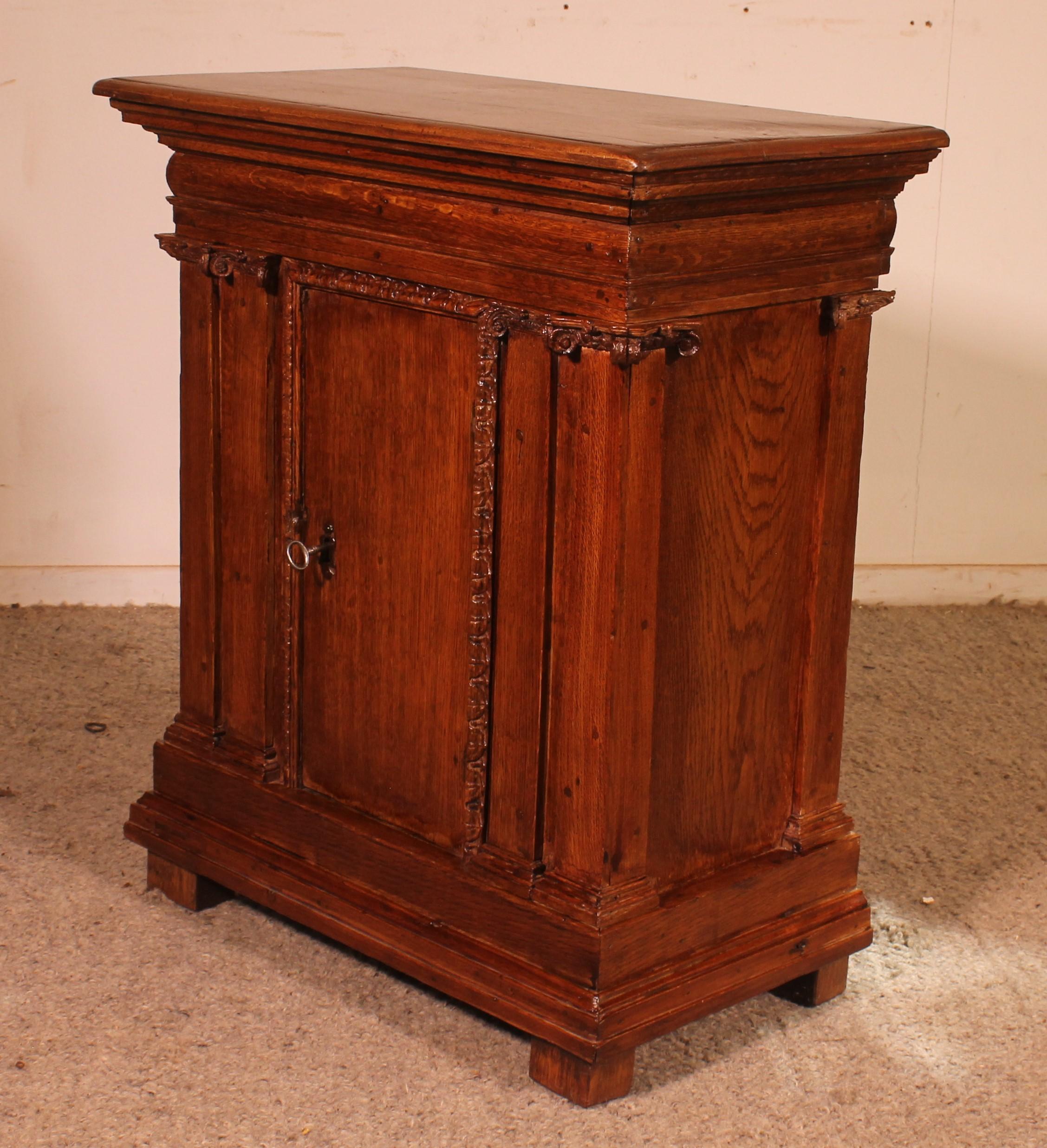 Renaissance Oak Tabernacle For Sale 7