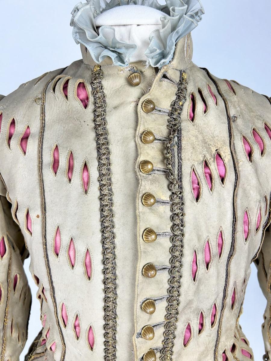 Beige Renaissance period Doublet and breeches from the Comédie Française- C.1940