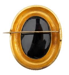 Renaissance Portrait Cameo of Emperor Vespasian in a Gold Brooch