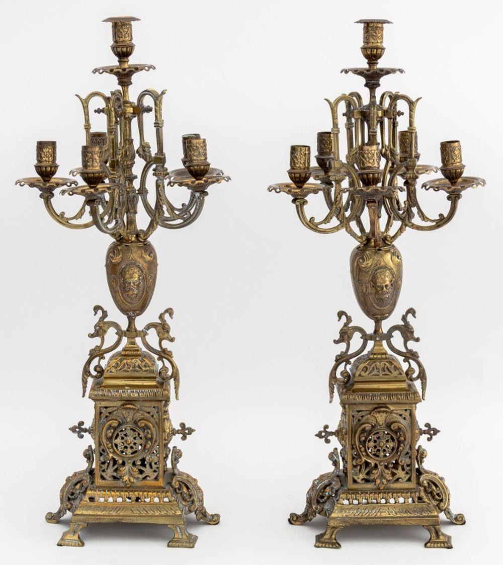 Candelabro renacentista de 6 brazos, Pareja siglo XIX en venta