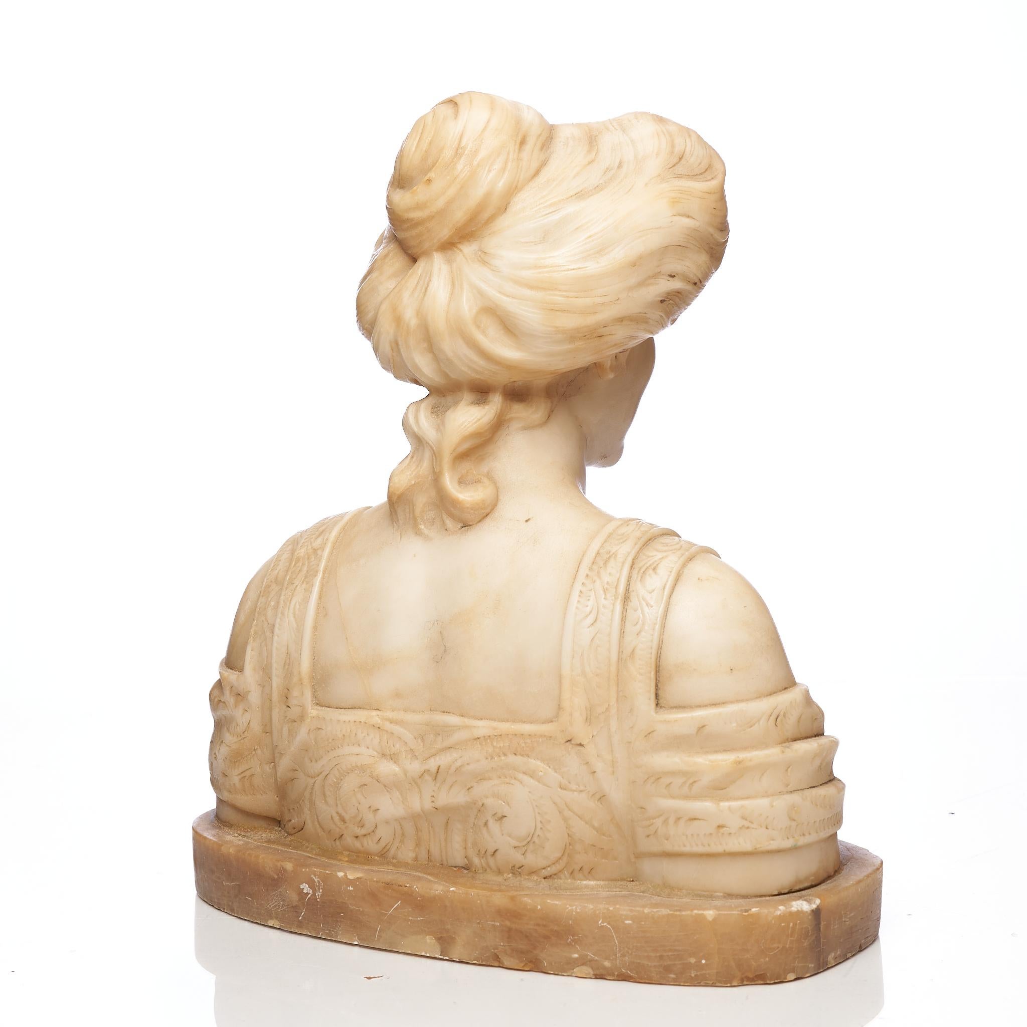 20th Century Renaissance-Revival Alabaster Bust of a Maiden, circa 1900