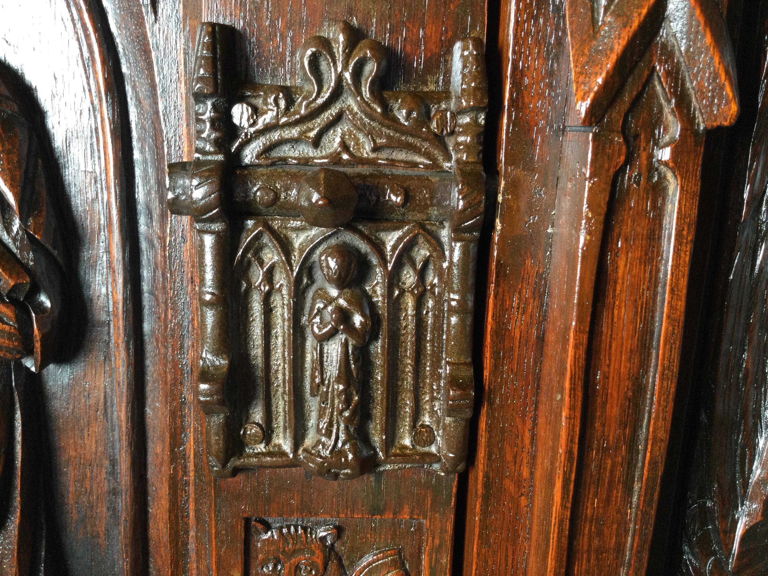 Renaissance Revival Carved Court Cupboard 5
