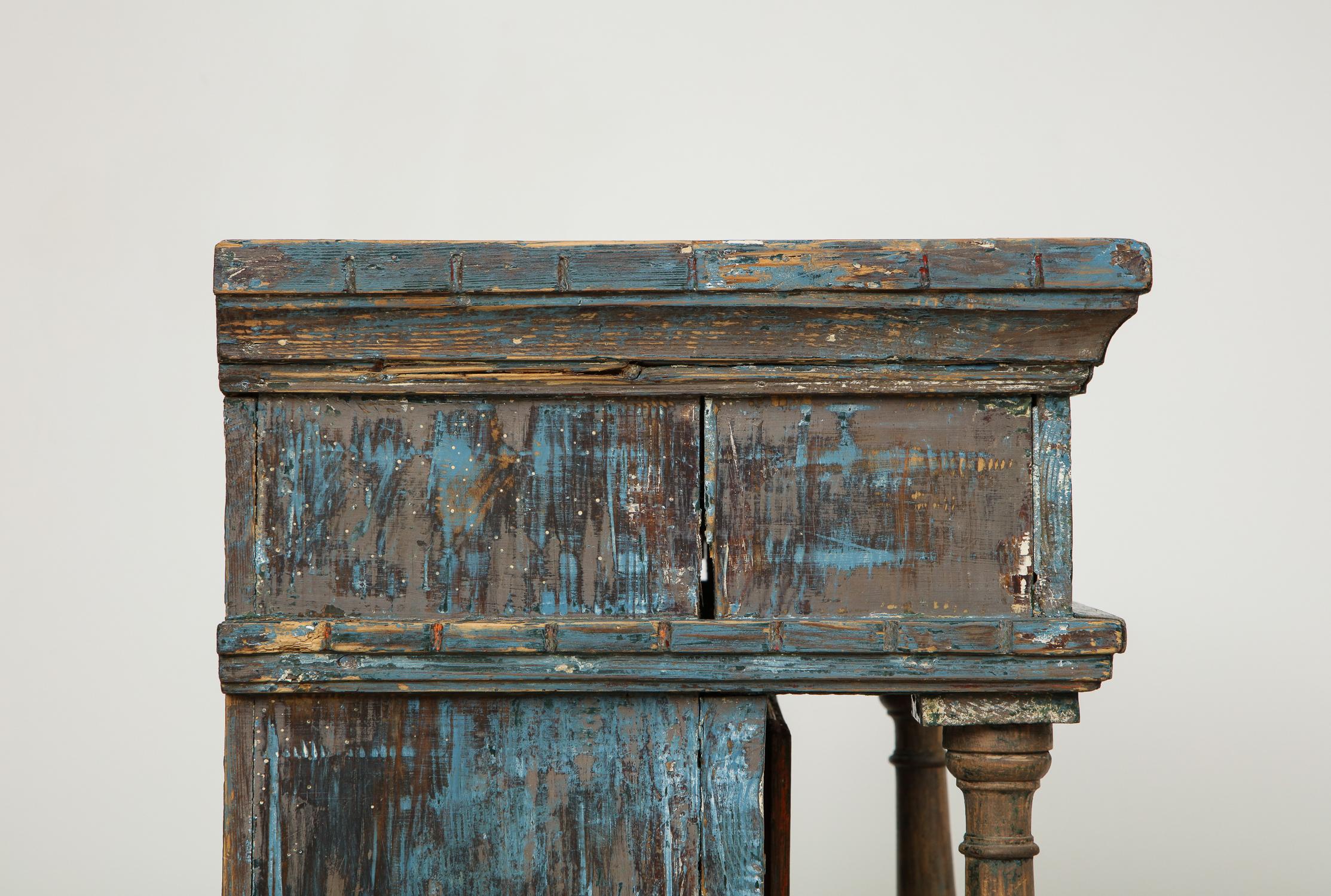 Renaissance-Revival Danish Cabinet in Blue Paint with Red Interior, ca. 1750 7