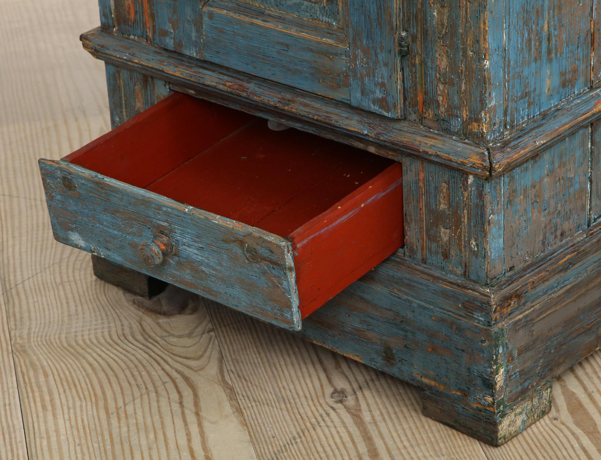 Renaissance-Revival Danish Cabinet in Blue Paint with Red Interior, ca. 1750 In Excellent Condition In New York, NY