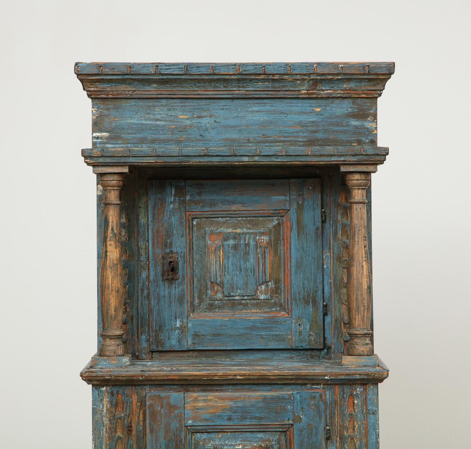 Renaissance-Revival Danish Cabinet in Blue Paint with Red Interior, ca. 1750 1