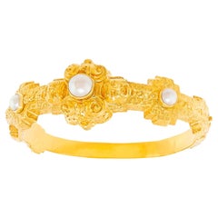 Renaissance Revival Gold Bracelet