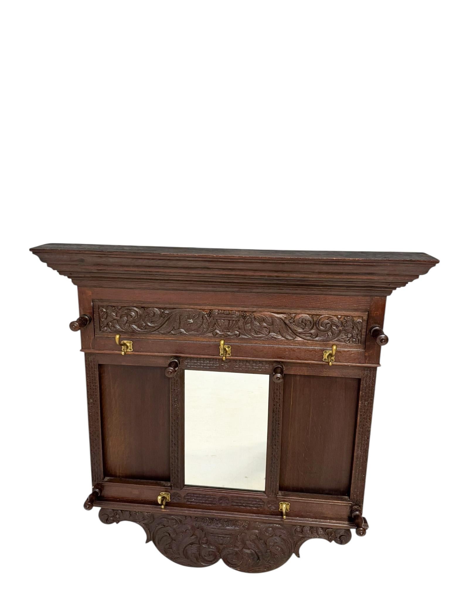 Laiton Renaissance Revival Hand-Carved Coat Rack with Mirror, 1900s en vente