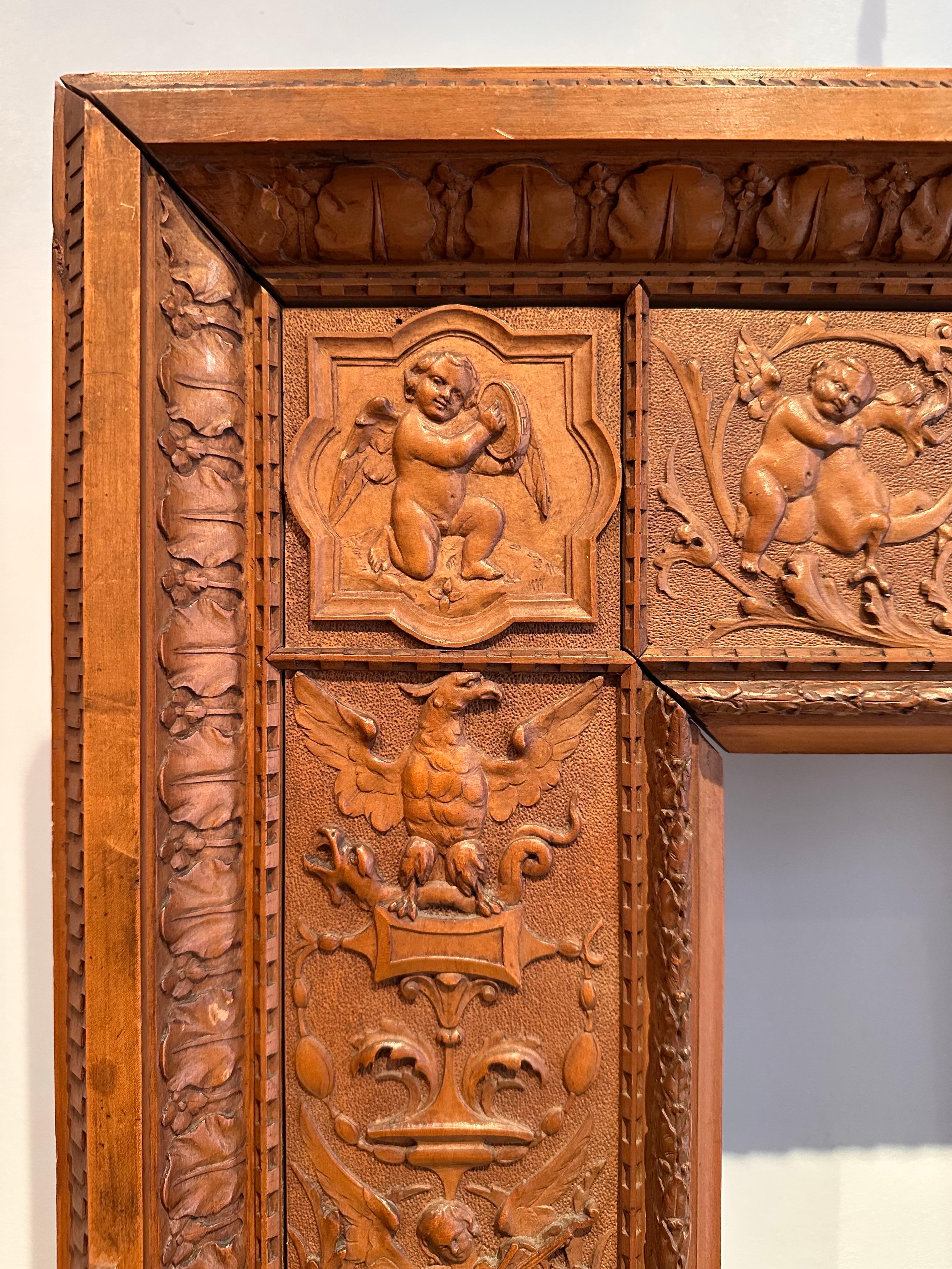 Neorinascimentale Cornice rinascimentale italiana, metà del XIX secolo. Wood intagliato, firmato J. GARINO in vendita