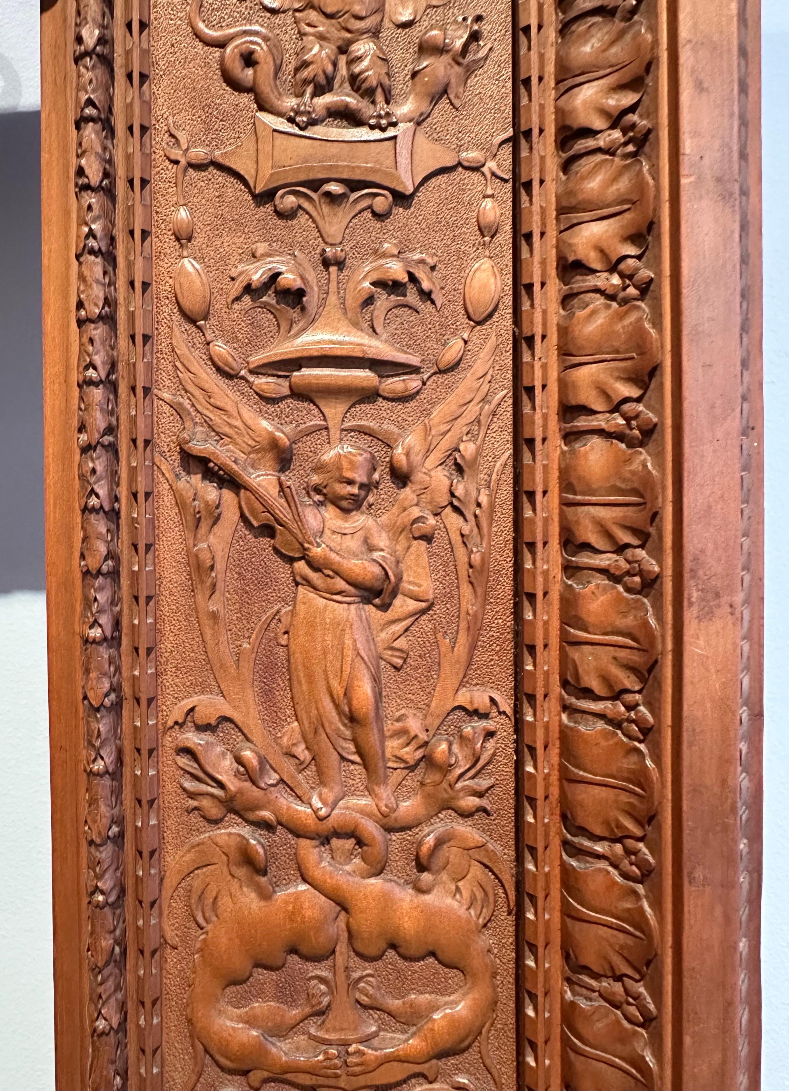 Legno Cornice rinascimentale italiana, metà del XIX secolo. Wood intagliato, firmato J. GARINO in vendita