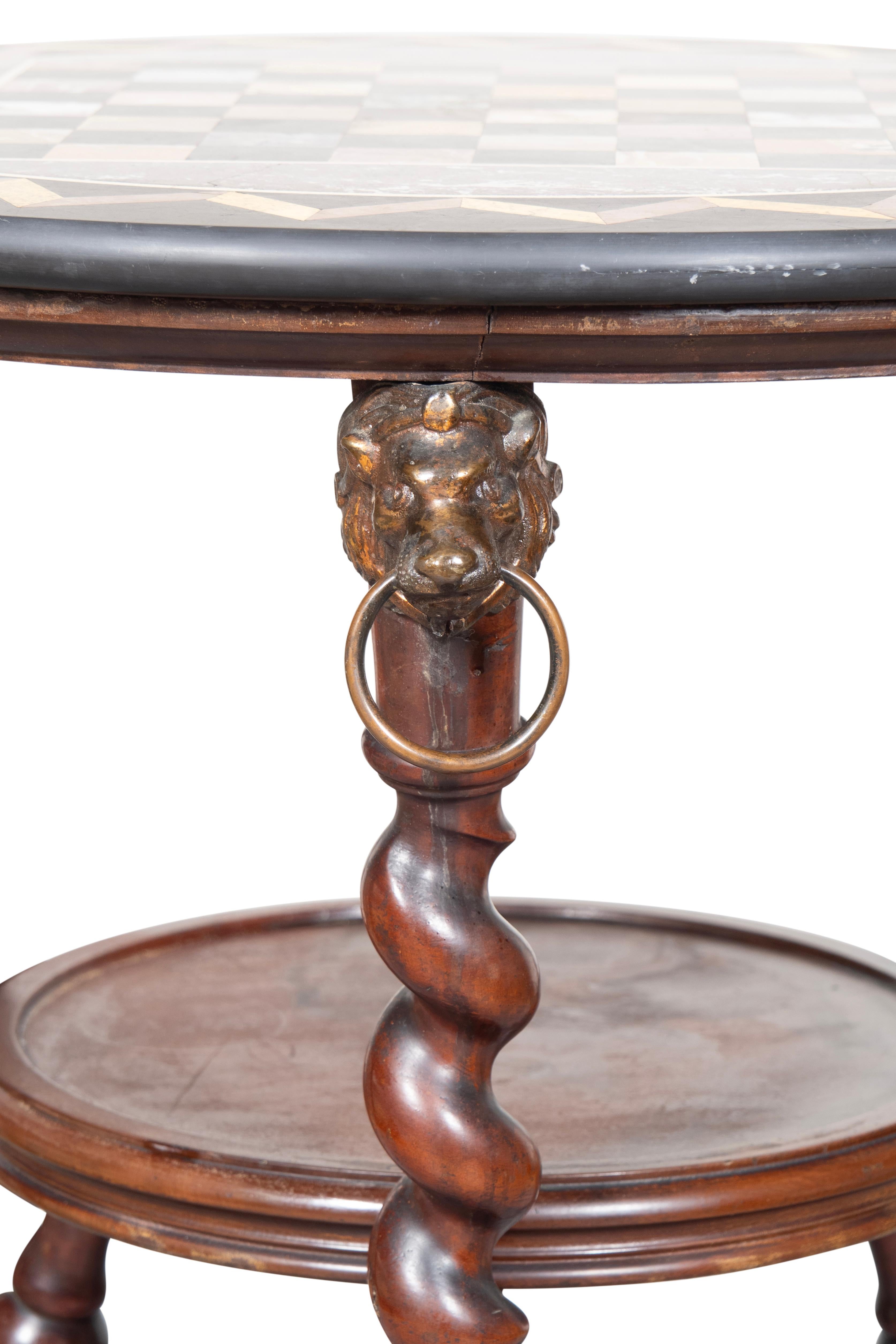 Fin du XIXe siècle Table en acajou et marbre de style Renaissance en vente
