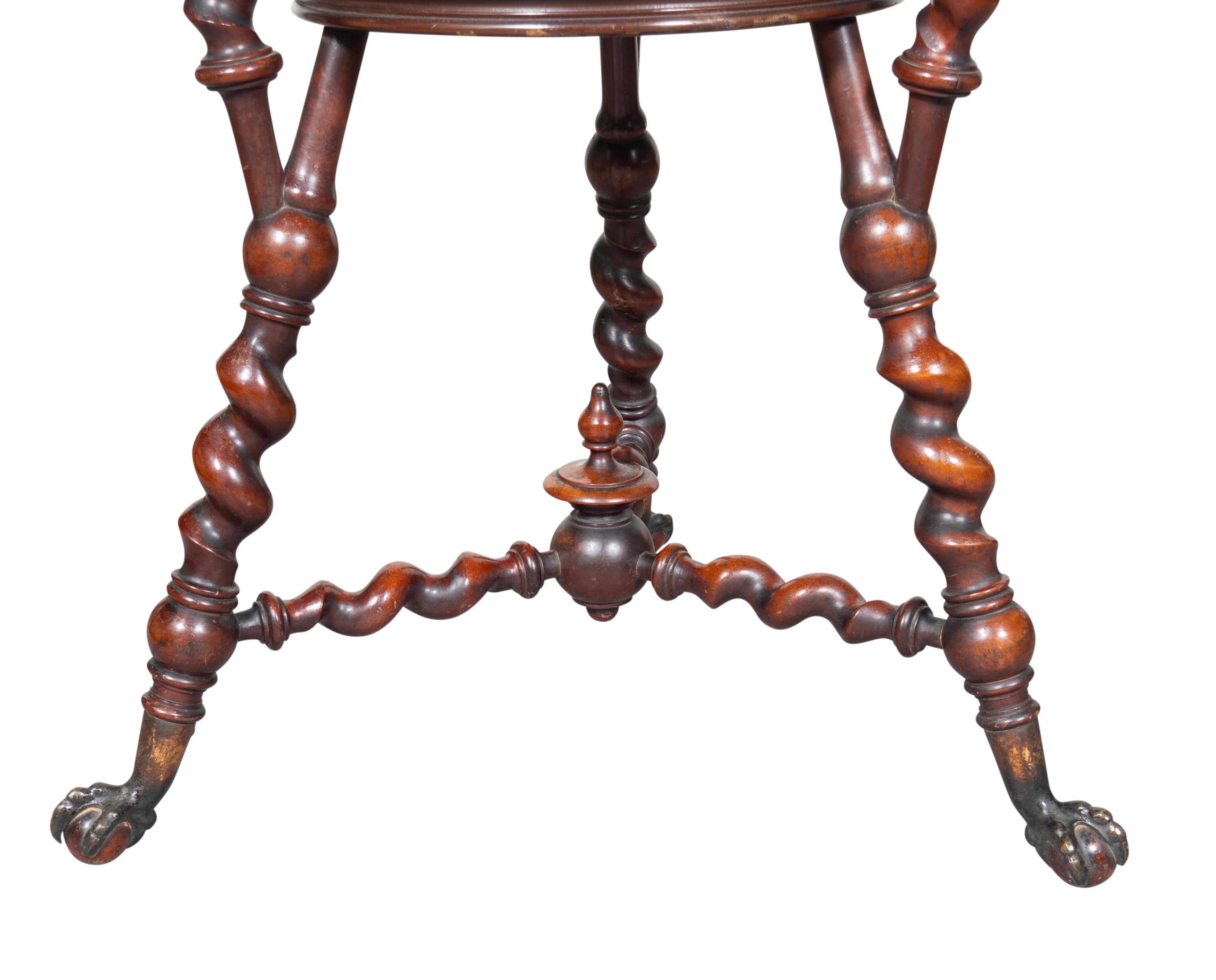 Marbre Table en acajou et marbre de style Renaissance en vente