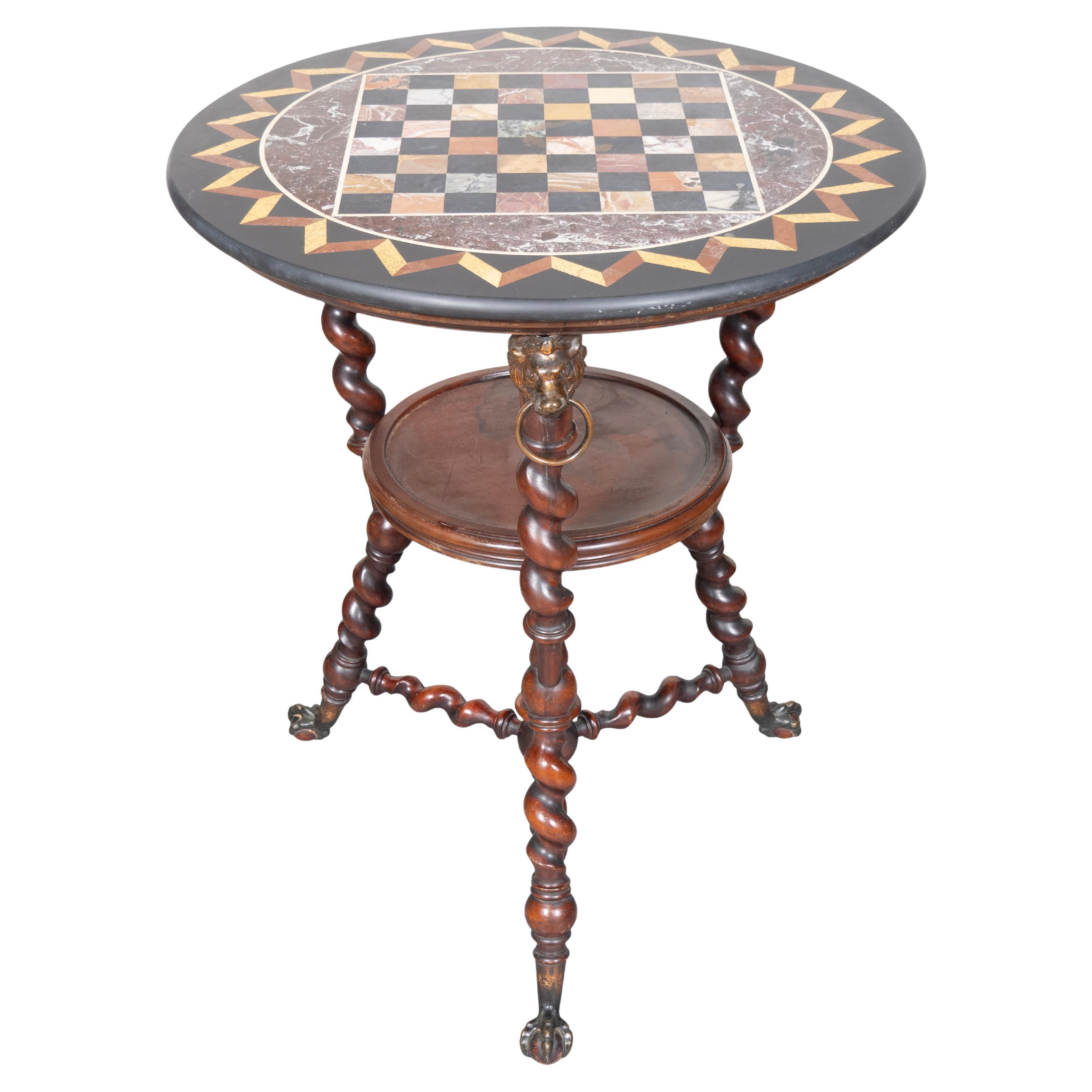 Table en acajou et marbre de style Renaissance en vente