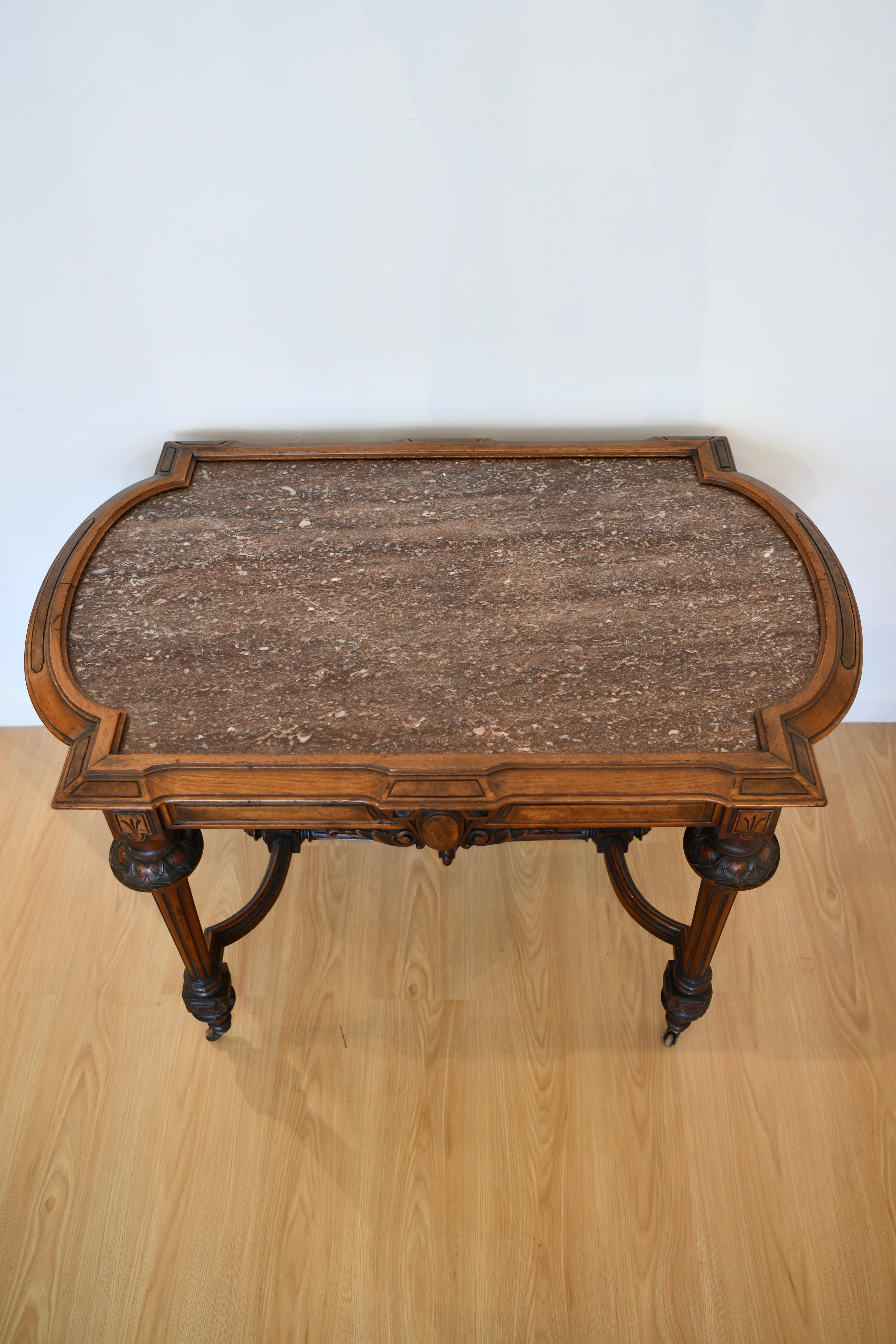 Renaissance Revival Marble Top Table In Good Condition For Sale In Brooklyn, NY