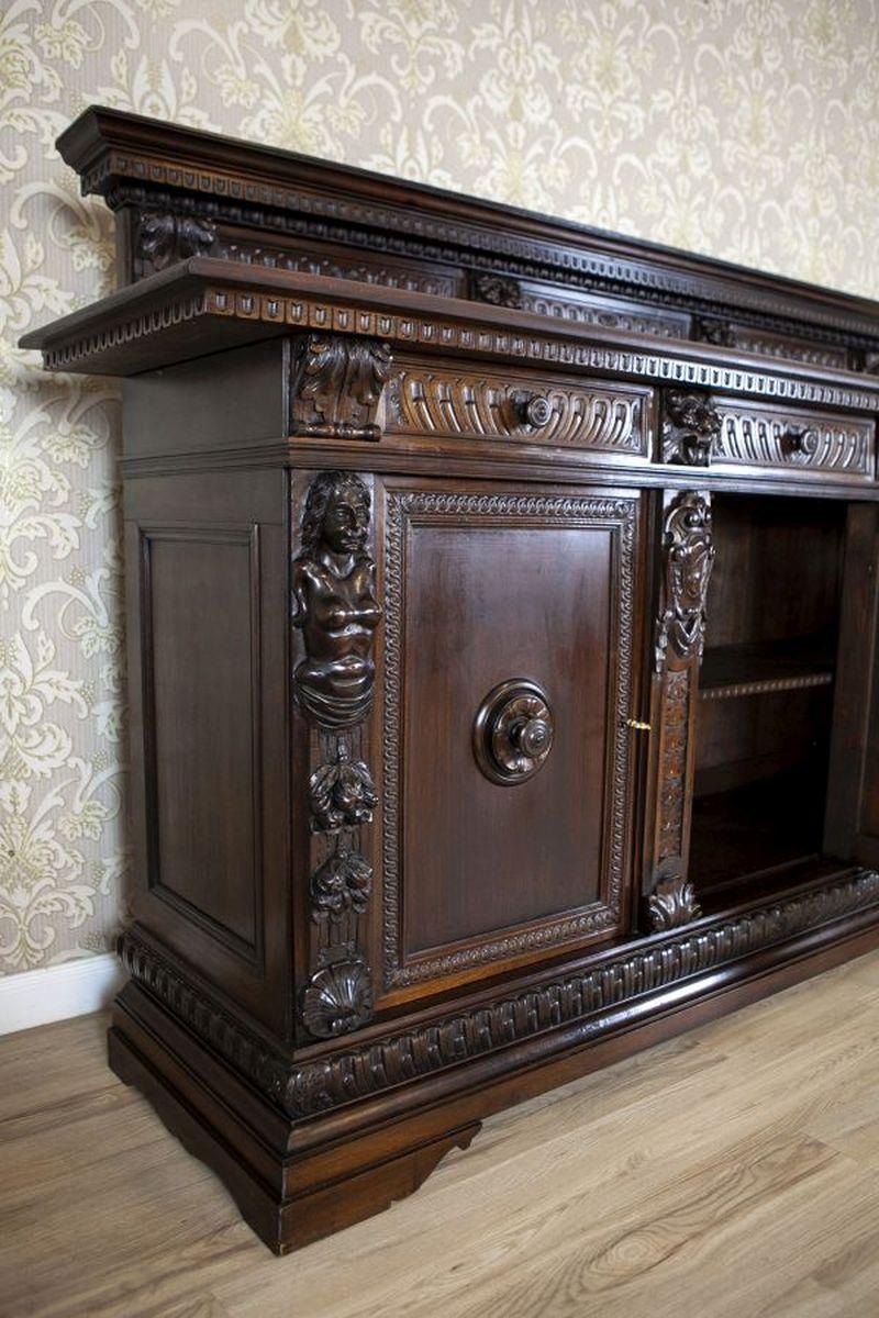 XIX secolo Credenza e credenza in Oak di fine Ottocento in stile rinascimentale in vendita