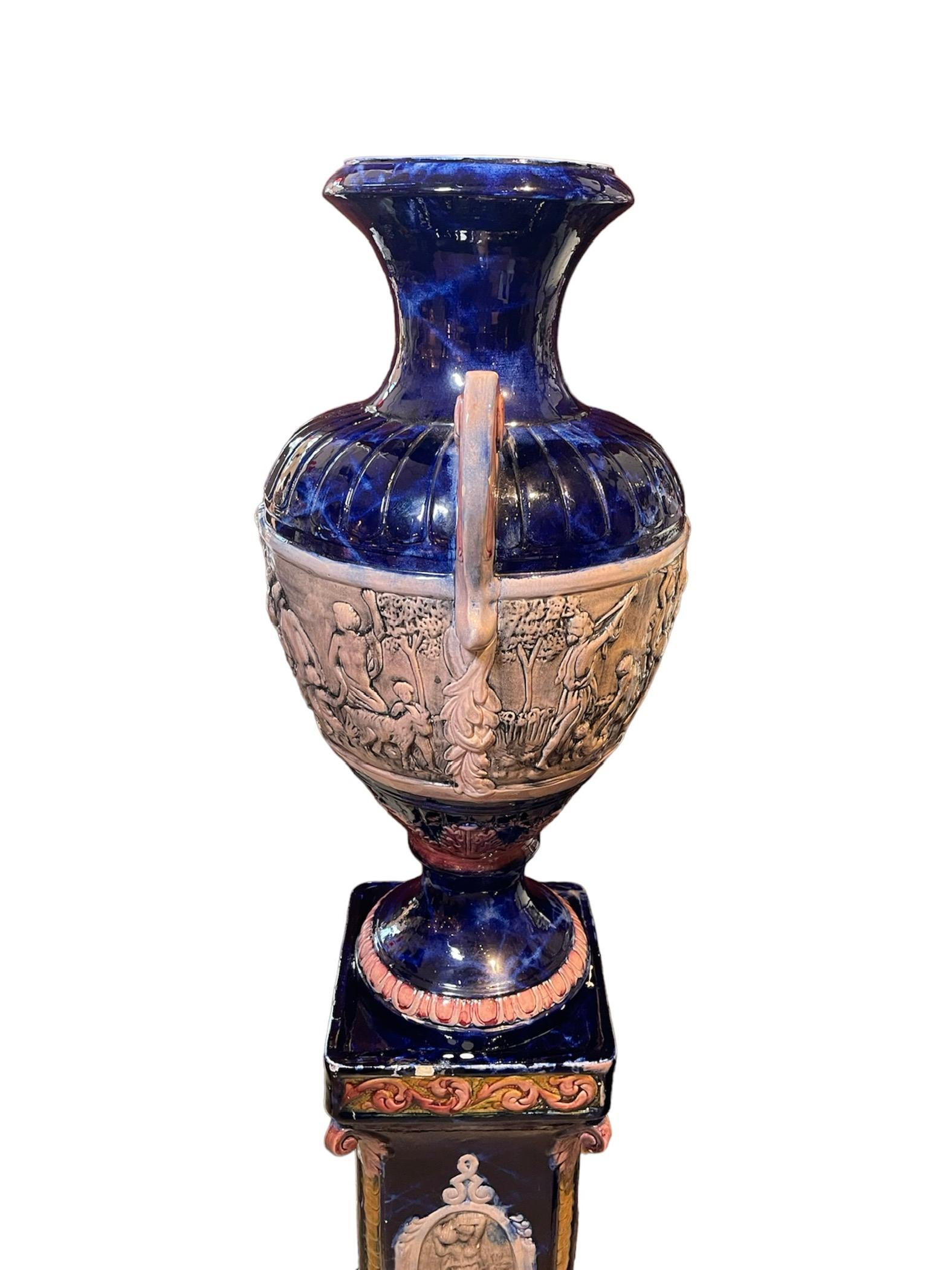 Renaissance Revival Set Of Amphora And Pedestal  For Sale 1