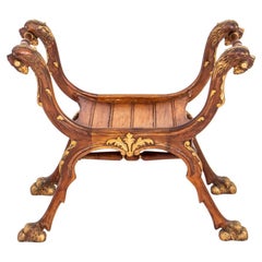 Banc en bois sculpté de style néo-Renaissance