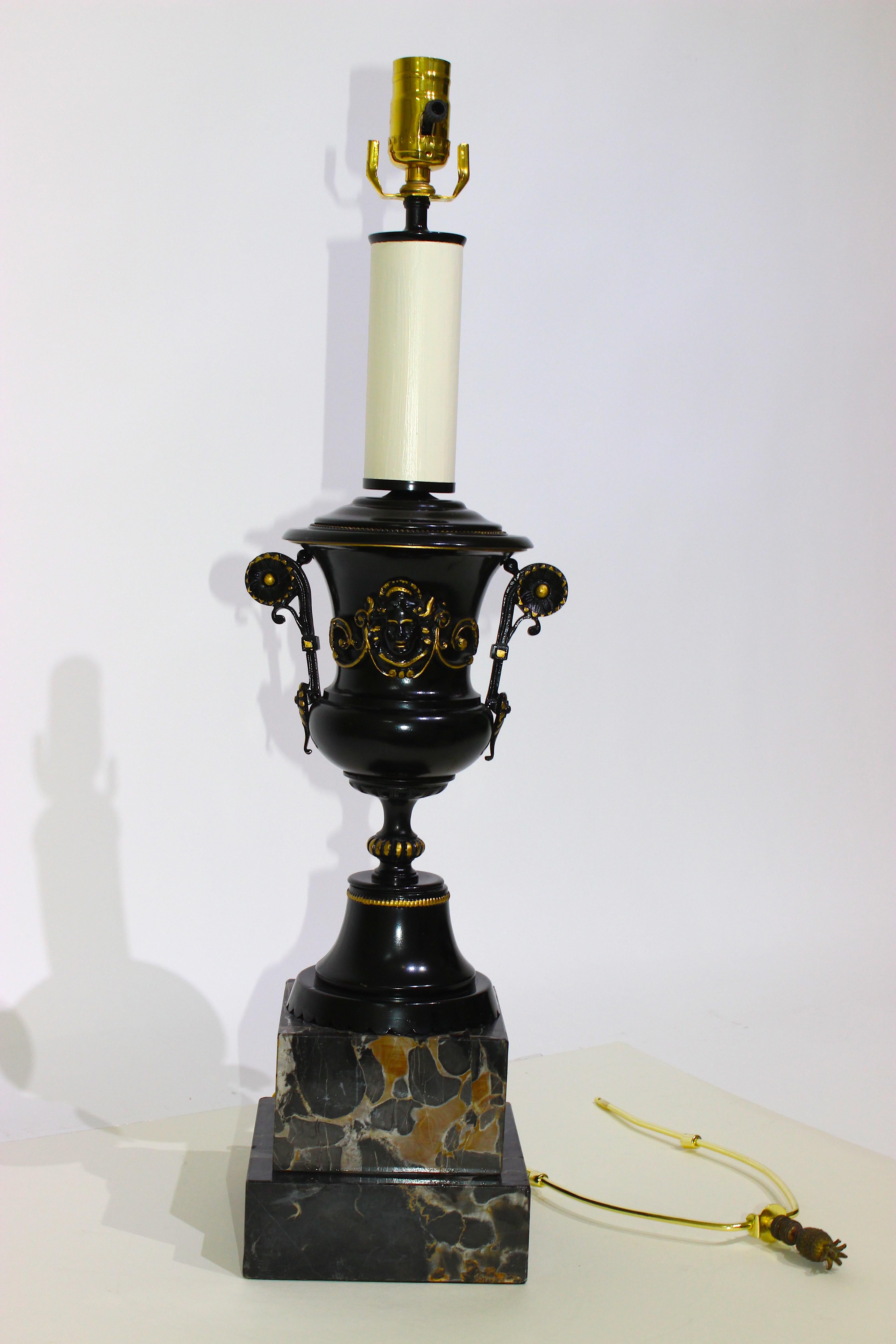 Renaissance Revival Table Lamp  For Sale 1