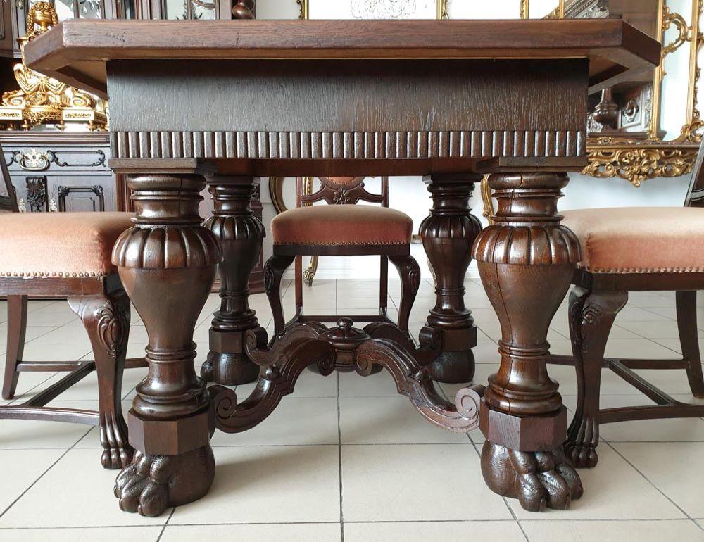 Renaissance Revival Table Set, Living or Dining Room, Table and 4 Chairs For Sale 1