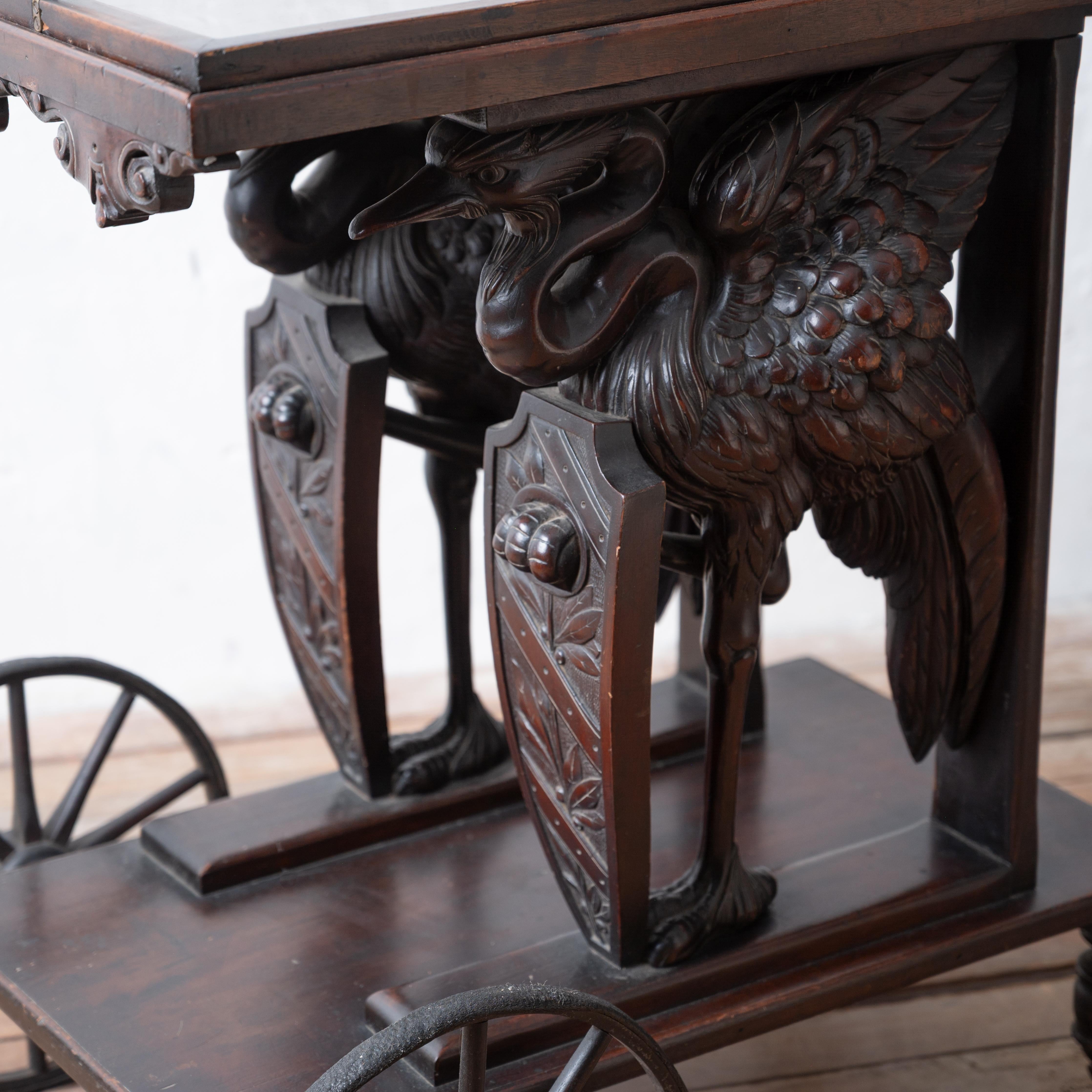 Renaissance Revival Tea Trolley In Good Condition For Sale In Savannah, GA