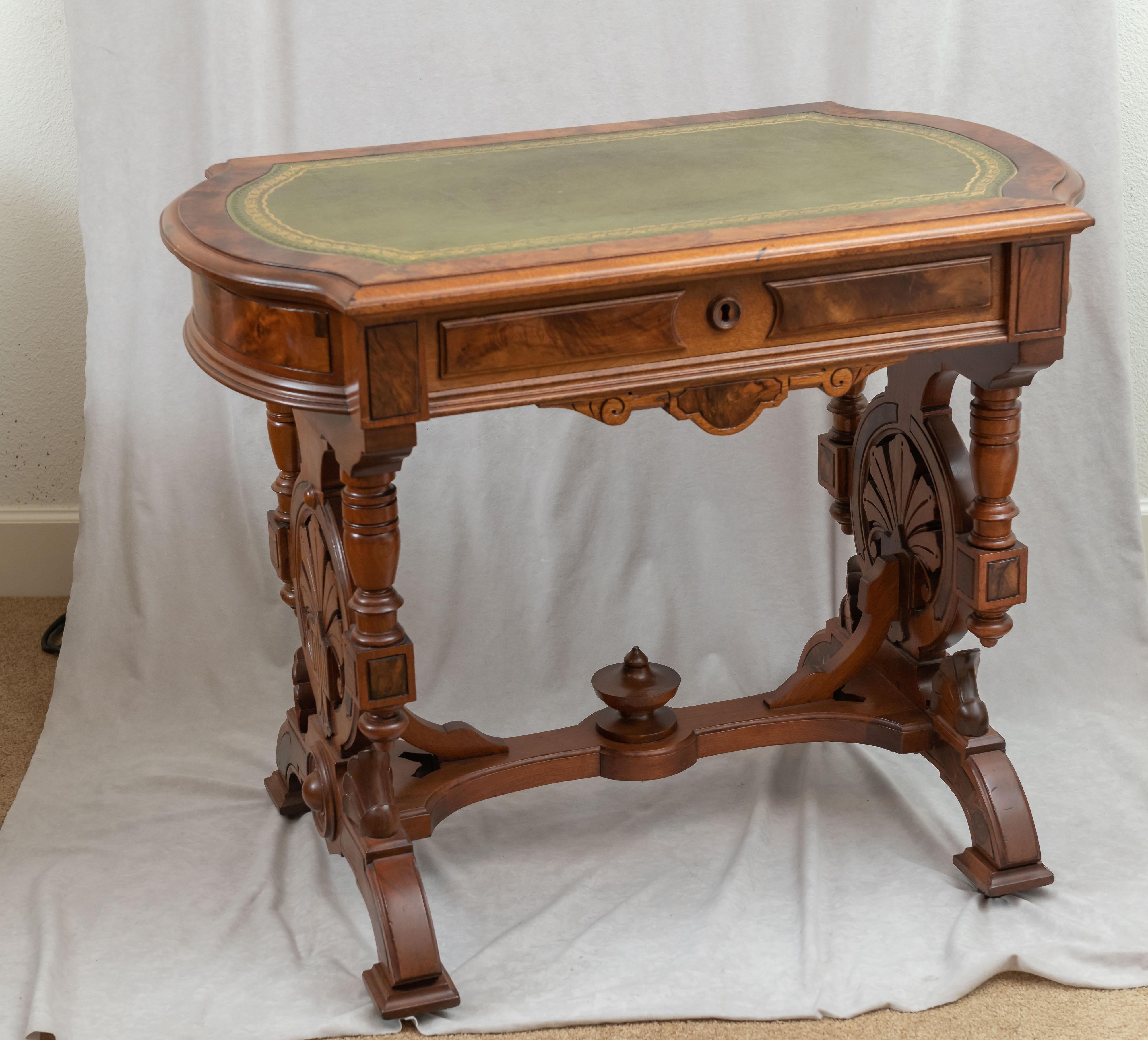 Renaissance Revival Walnut & Burl Writing Table w/ Leather Top, ca. 1870 In Excellent Condition In Petaluma, CA