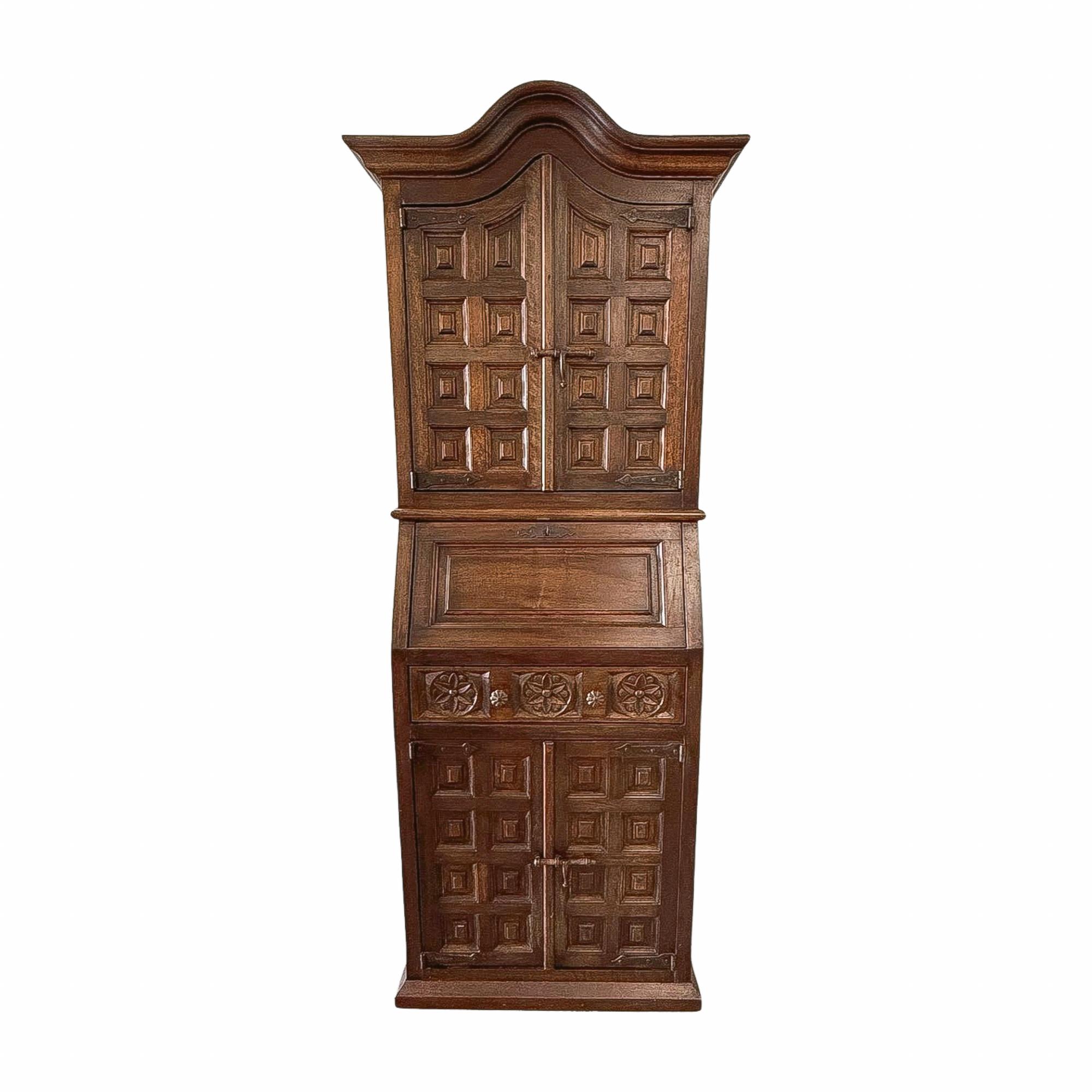 Secrétaire en noyer à portes cintrées, néo-Renaissance, 19e siècle