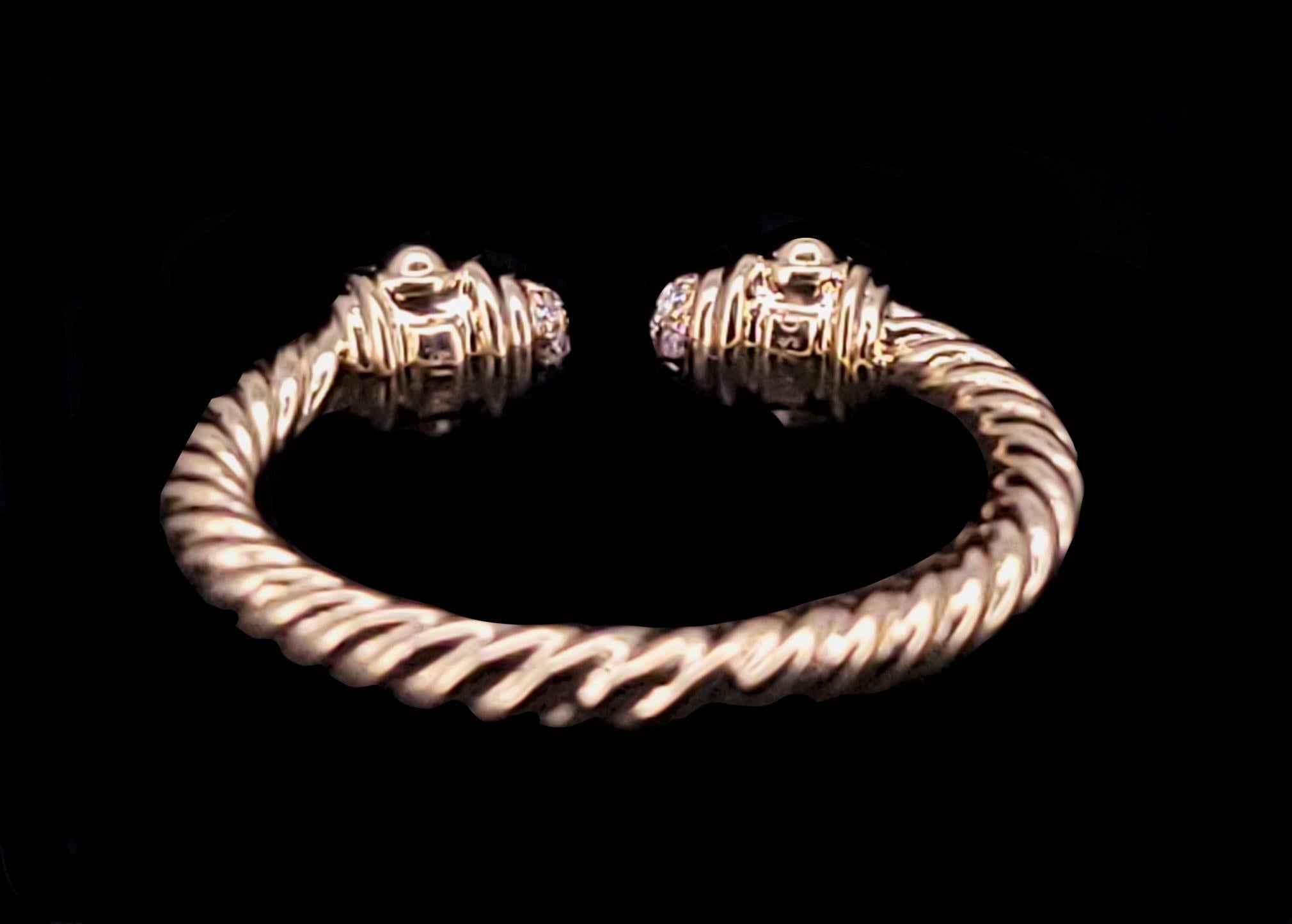 Round Cut Renaissance Ring 18K Yellow Gold with Diamonds, 2.3mm For Sale