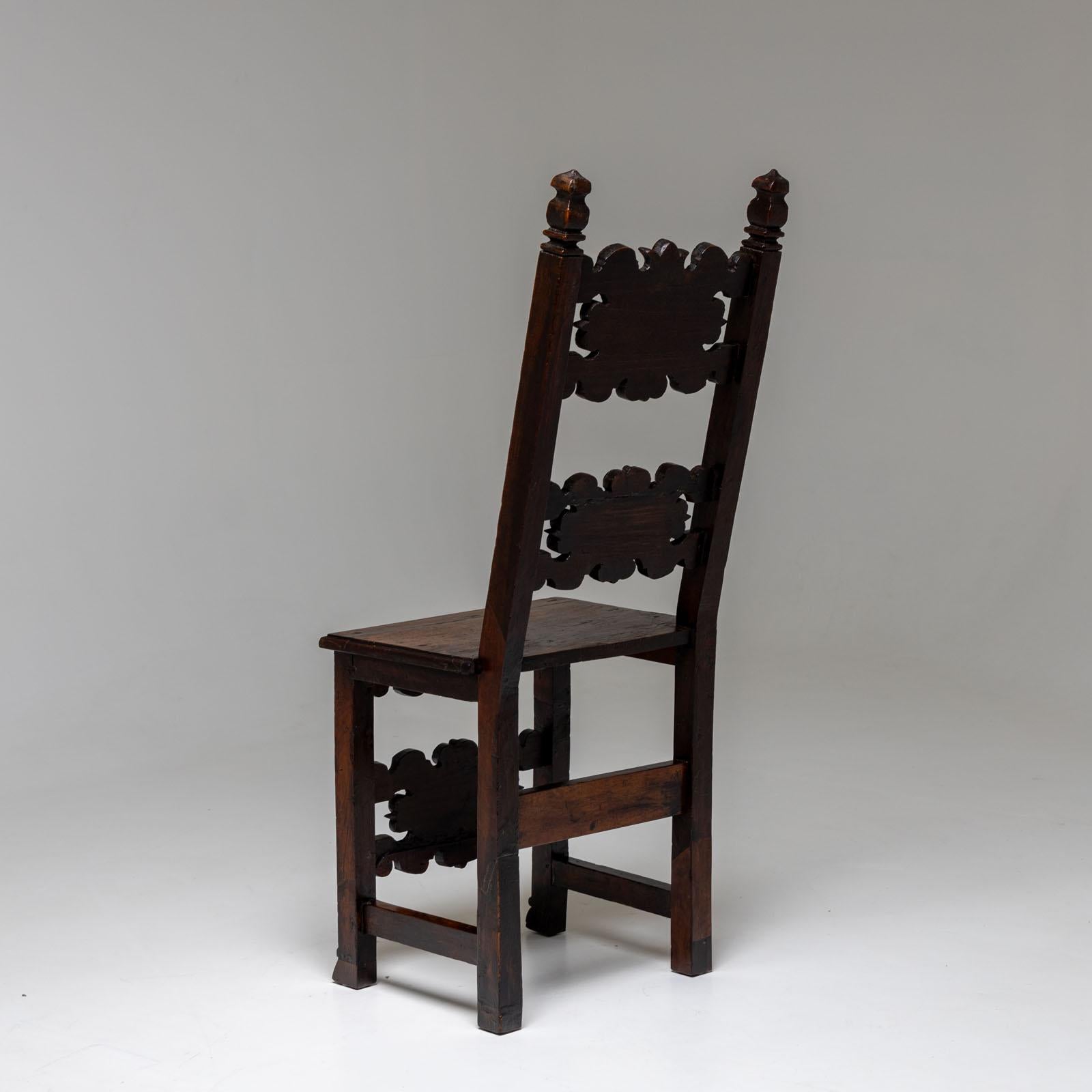 Walnut Renaissance Side Chair, Italy 17th Century For Sale