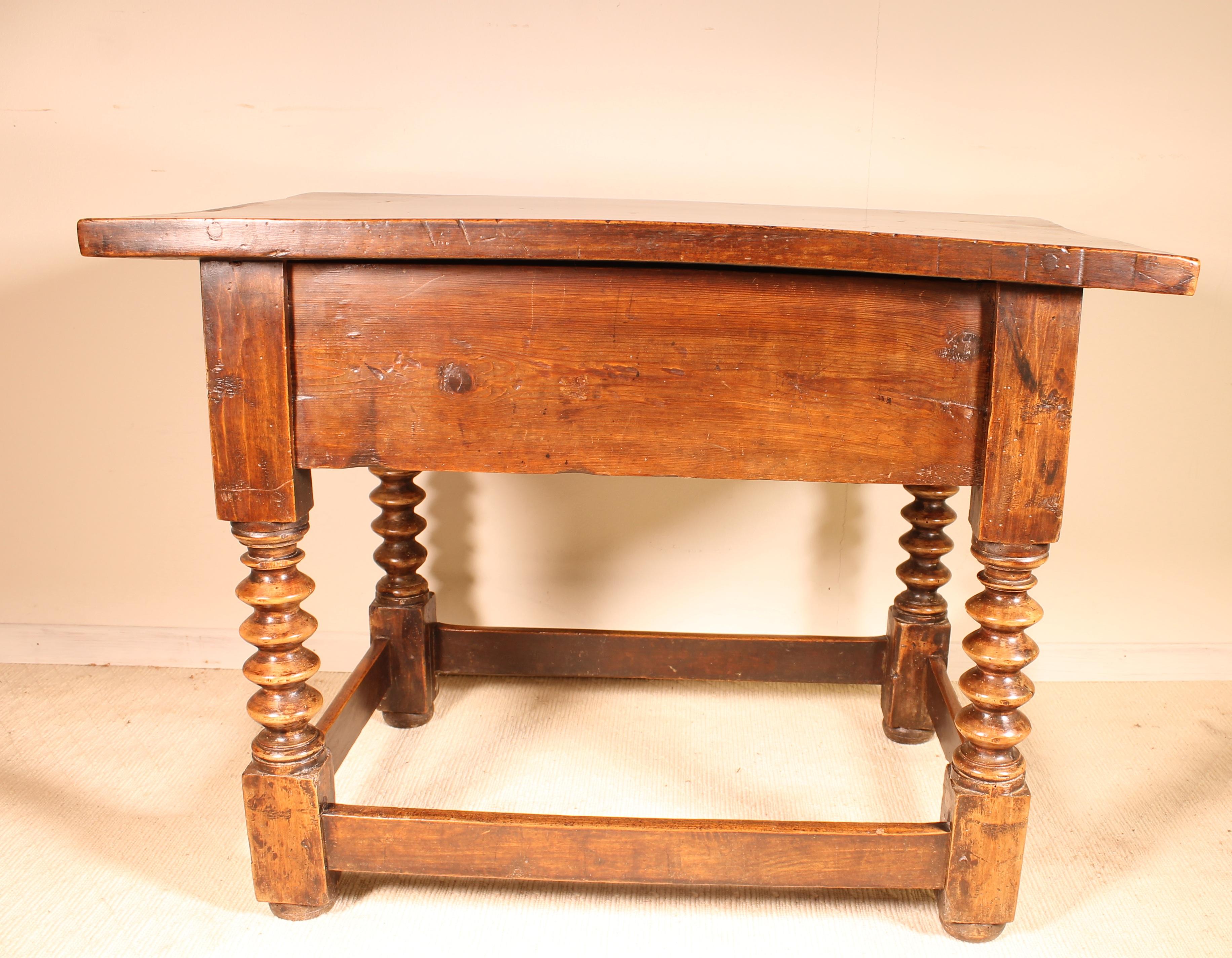 18th Century and Earlier Renaissance Spanish Occassional Table circa 1600 in Walnut For Sale