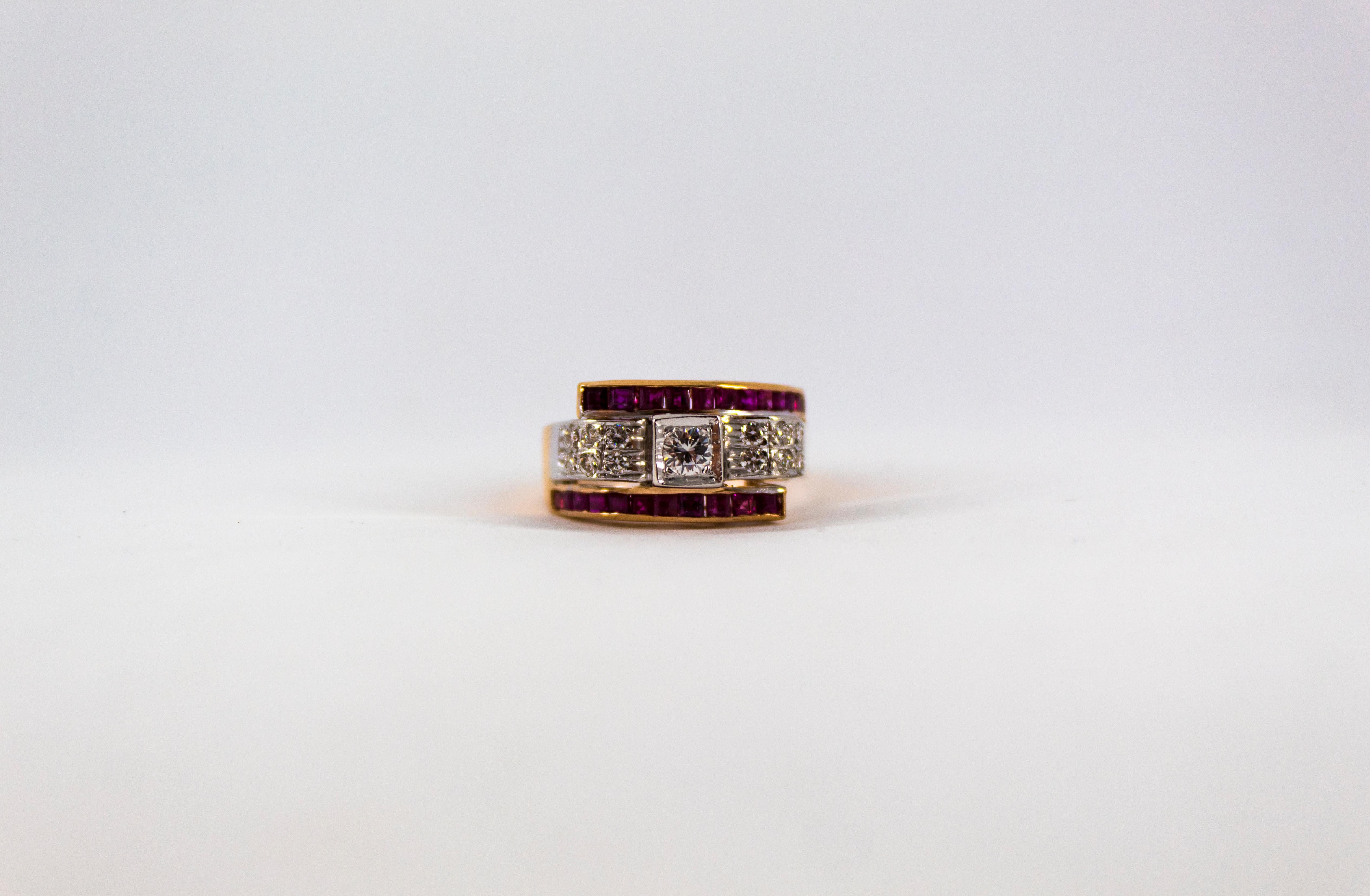 Renaissance Style 0.50 Carat White Diamond 1.10 Carat Ruby Yellow Gold Ring For Sale 4