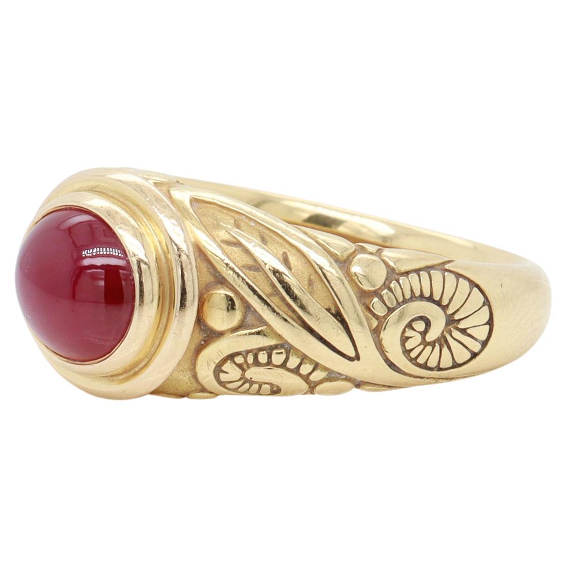 Renaissance Style 18K Gold & Ruby Cabochon Cocktail Ring For Sale 1