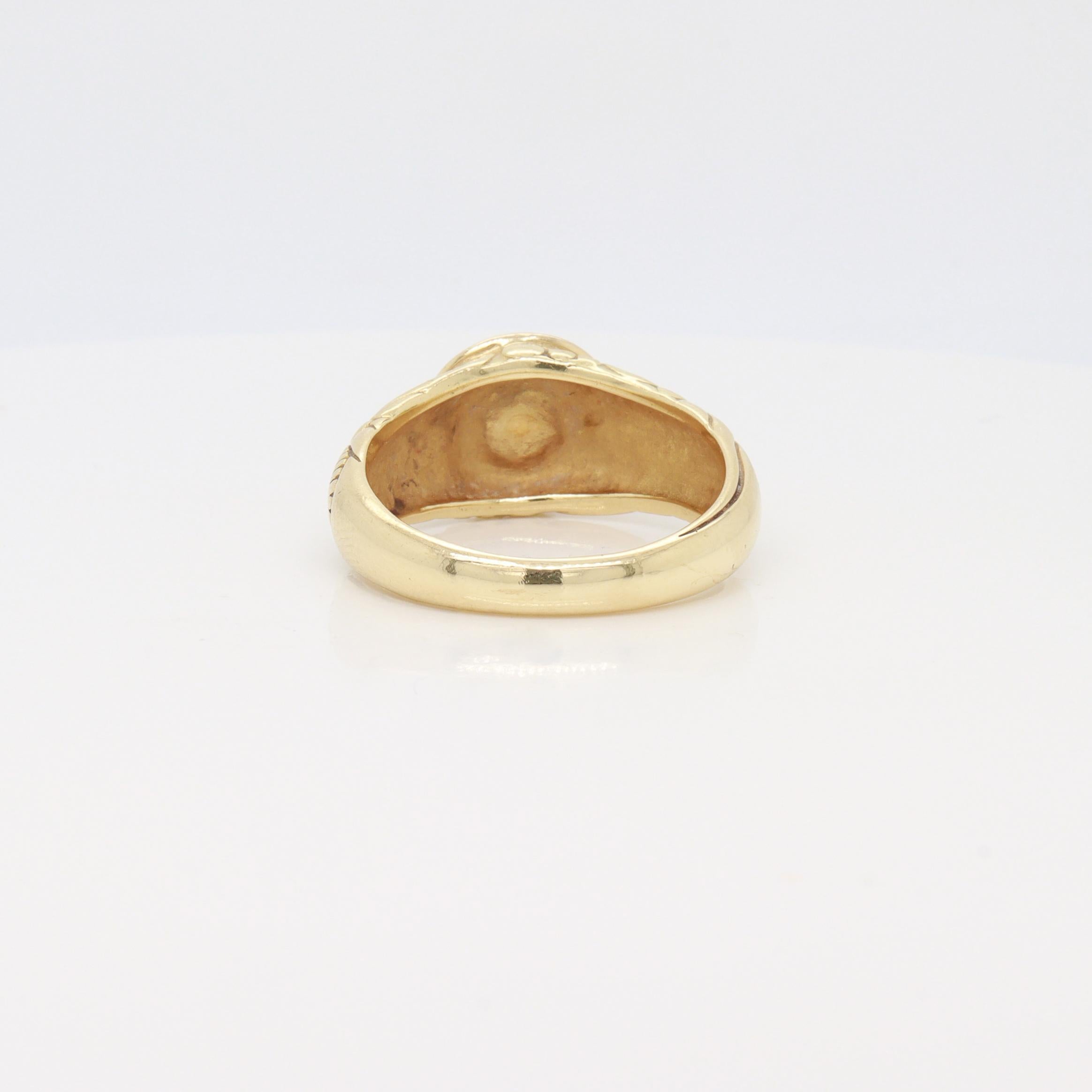 Renaissance Style 18K Gold & Ruby Cabochon Cocktail Ring For Sale 5