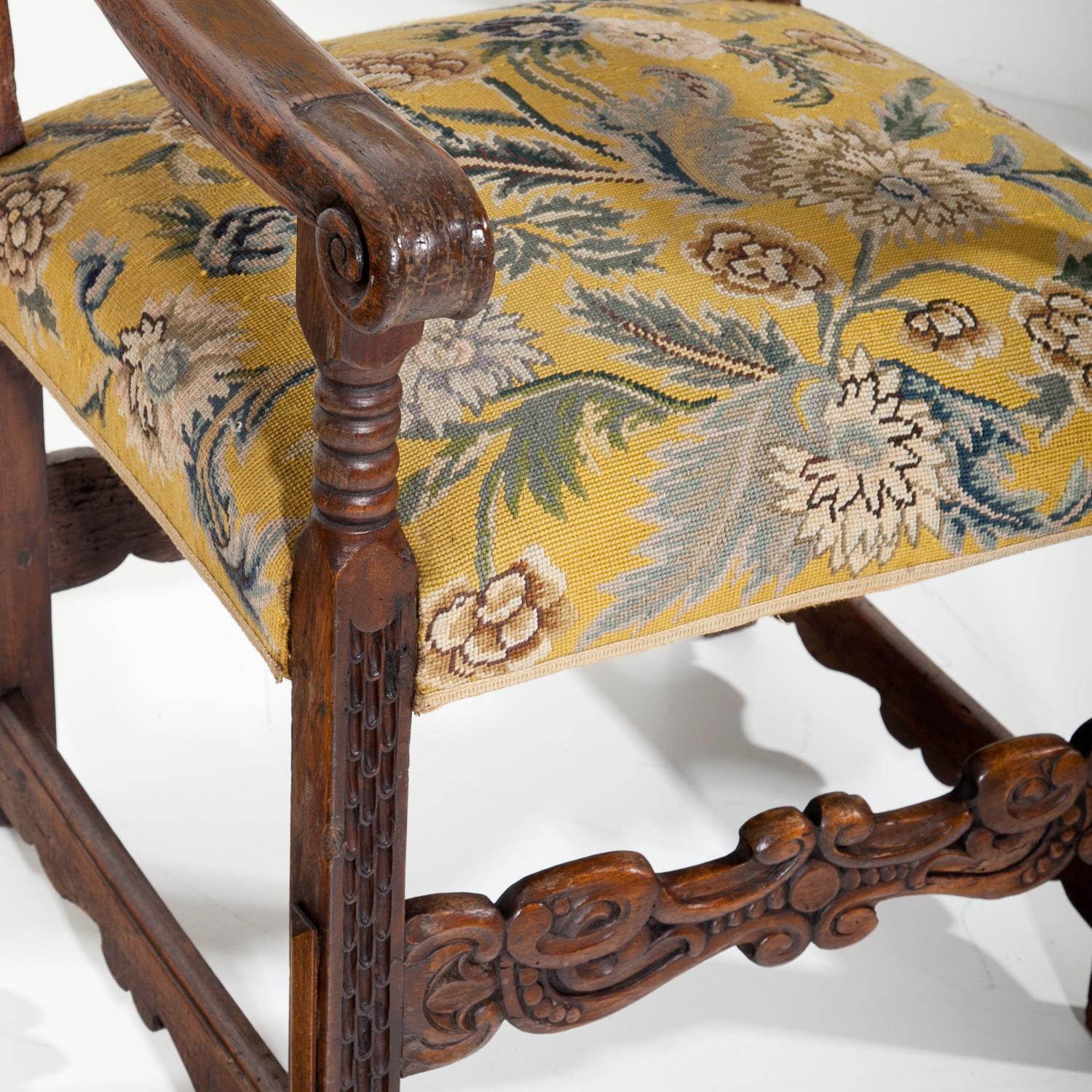 Renaissance Style Armchair In Good Condition In Greding, DE