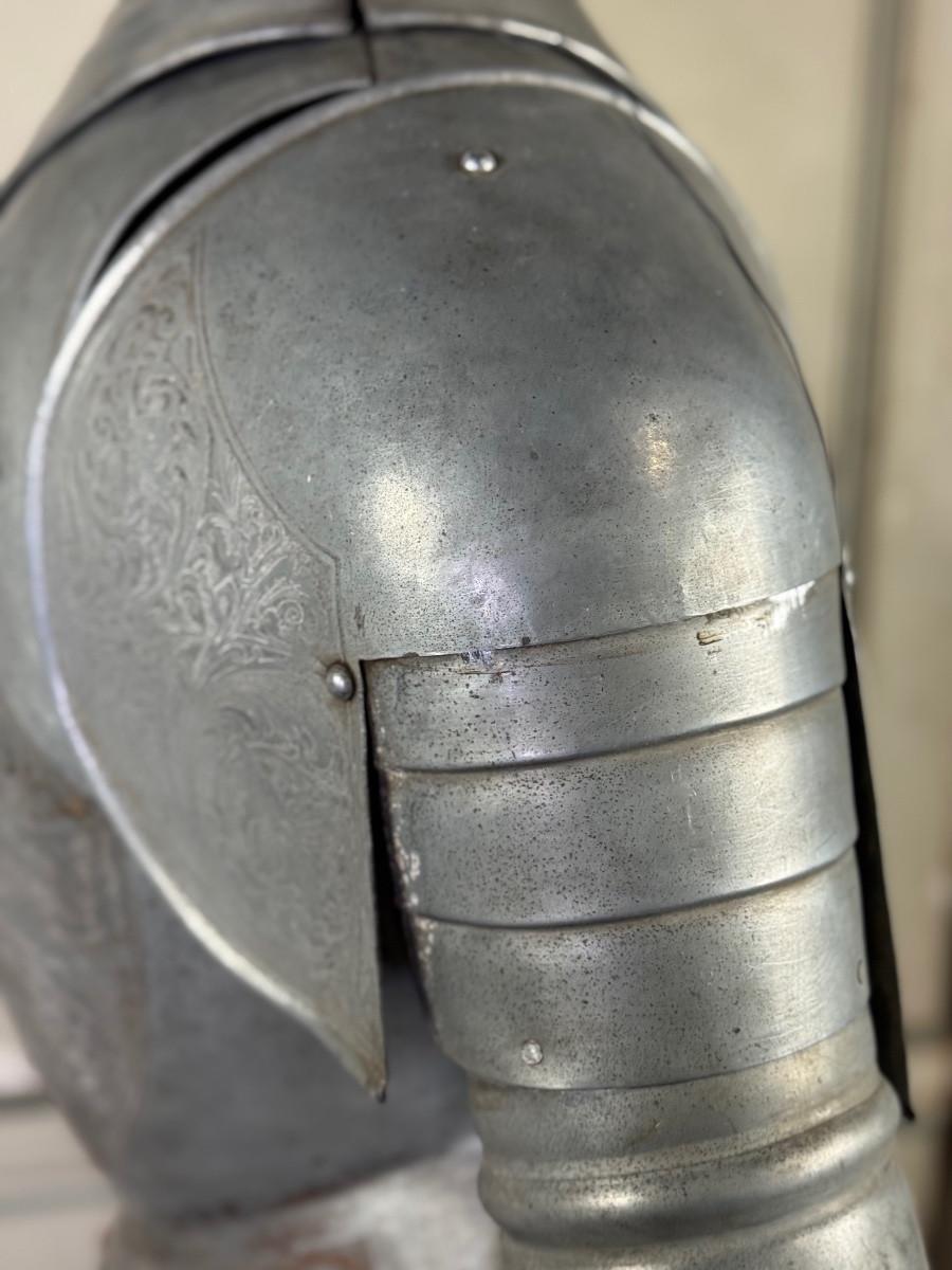 Renaissance-style armour, circa 1880 For Sale 3