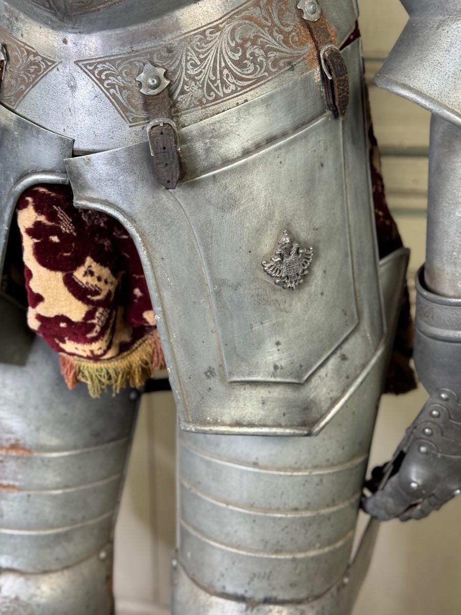 Renaissance-style armour, circa 1880 For Sale 4
