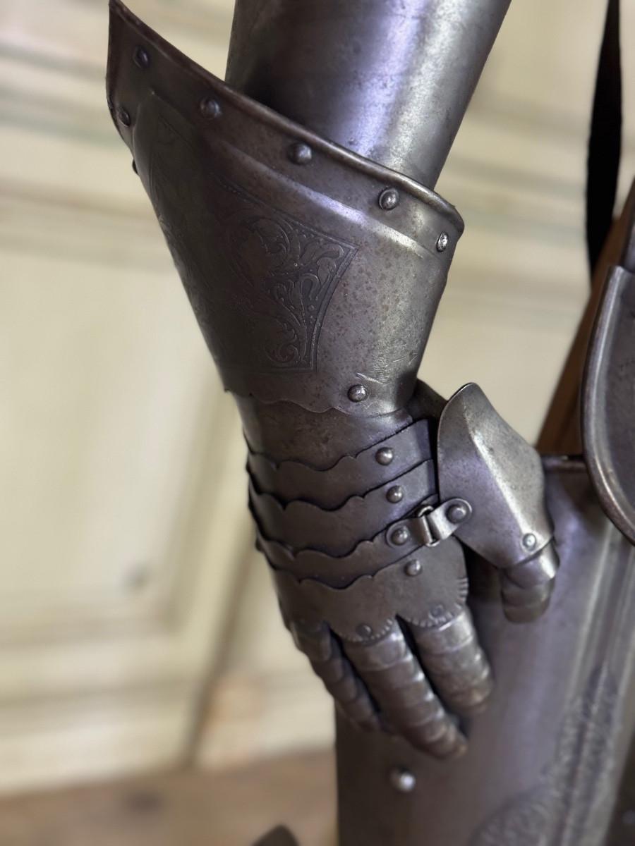 Rüstung im Renaissance-Stil, Toledo, 19. Jahrhundert im Angebot 7