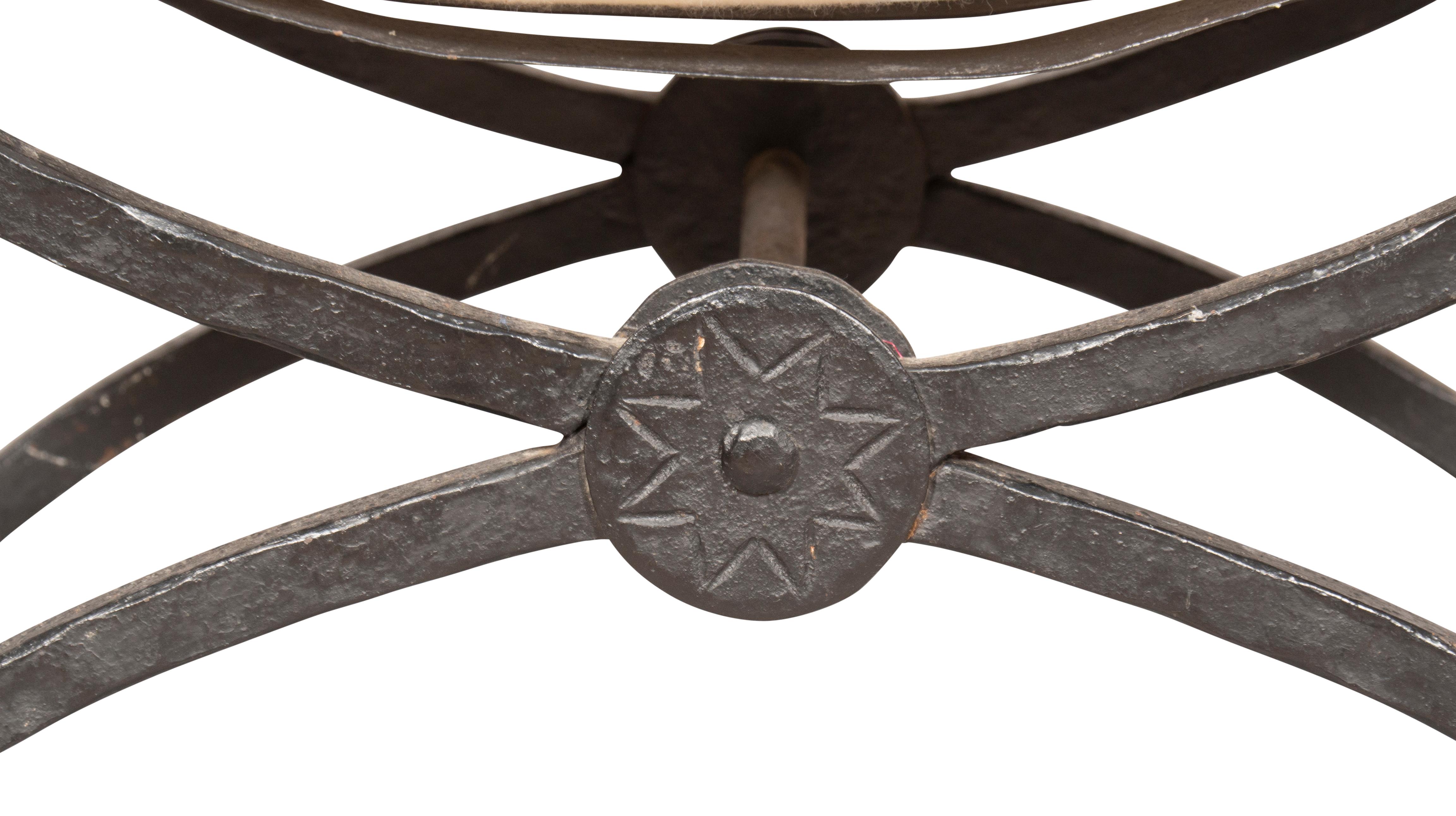 Sessel aus Bronze und Schmiedeeisen im Renaissance-Stil im Angebot 12
