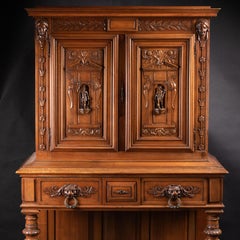 Renaissance Style Cabinet in Carved Walnut, 19th Century.