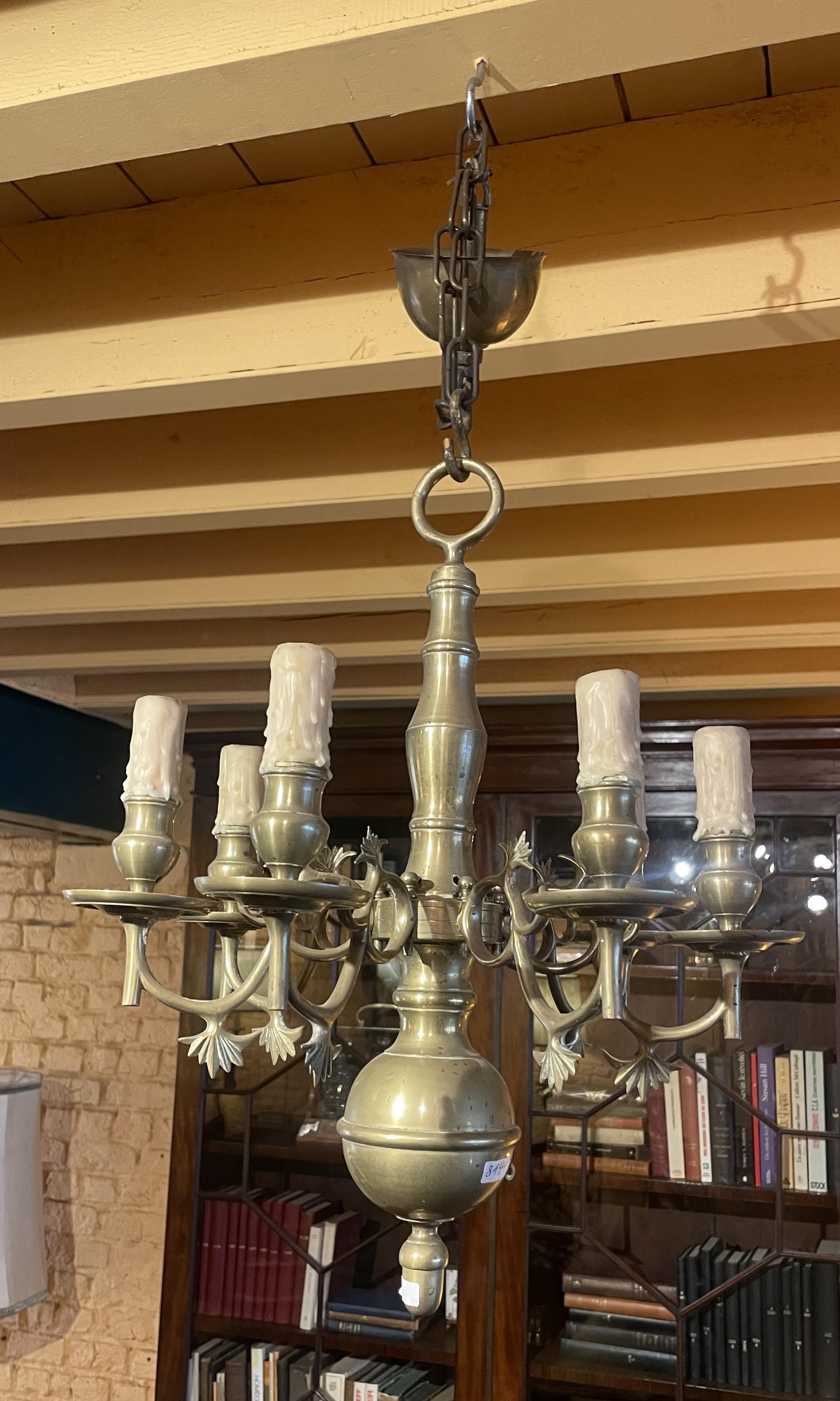 Lampadario in stile rinascimentale in bronzo con 6 pezzi del 19° secolo in vendita 3