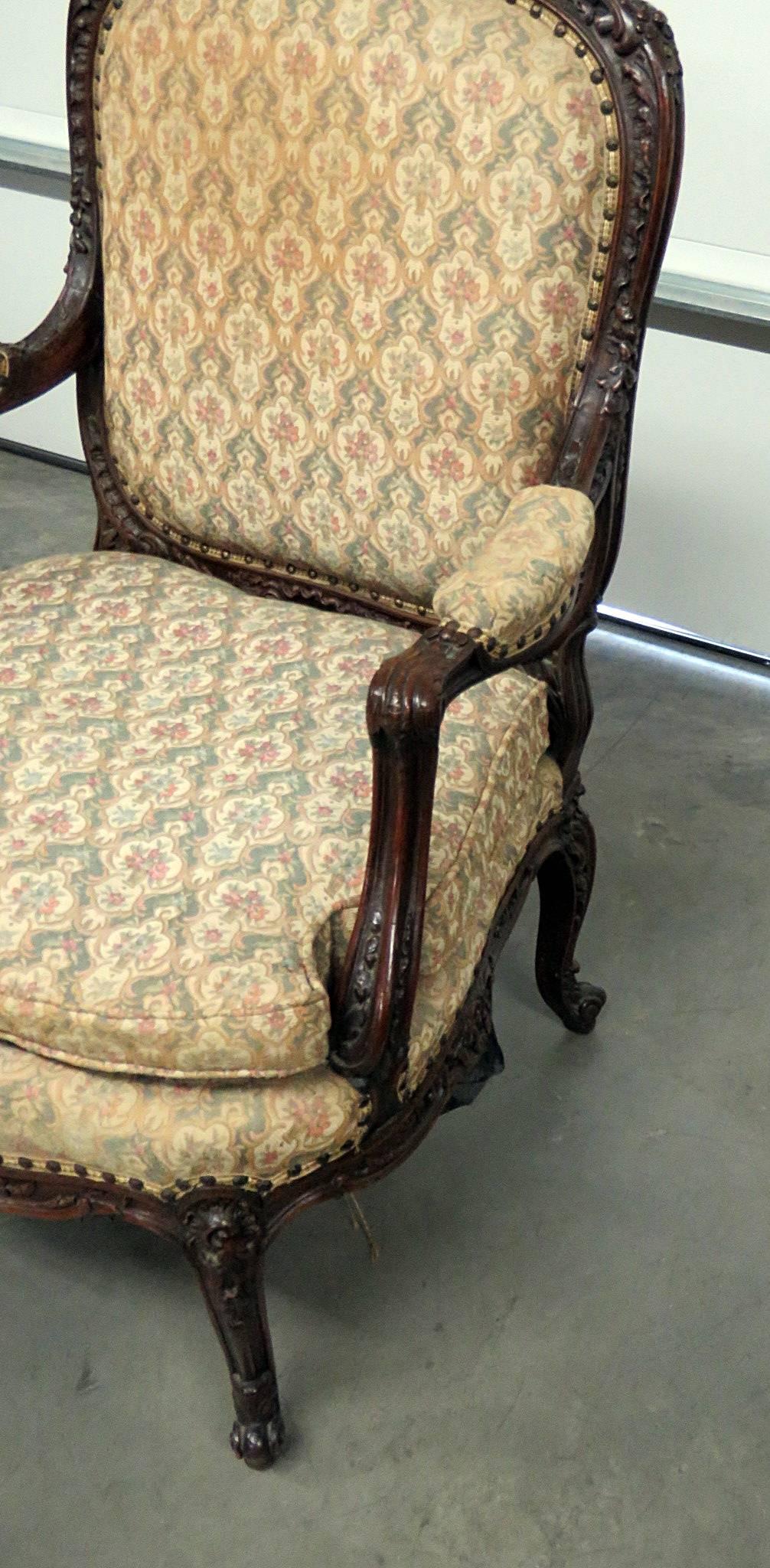 Renaissance Carved Walnut French Louis XV Open Armchair Parlor Chair